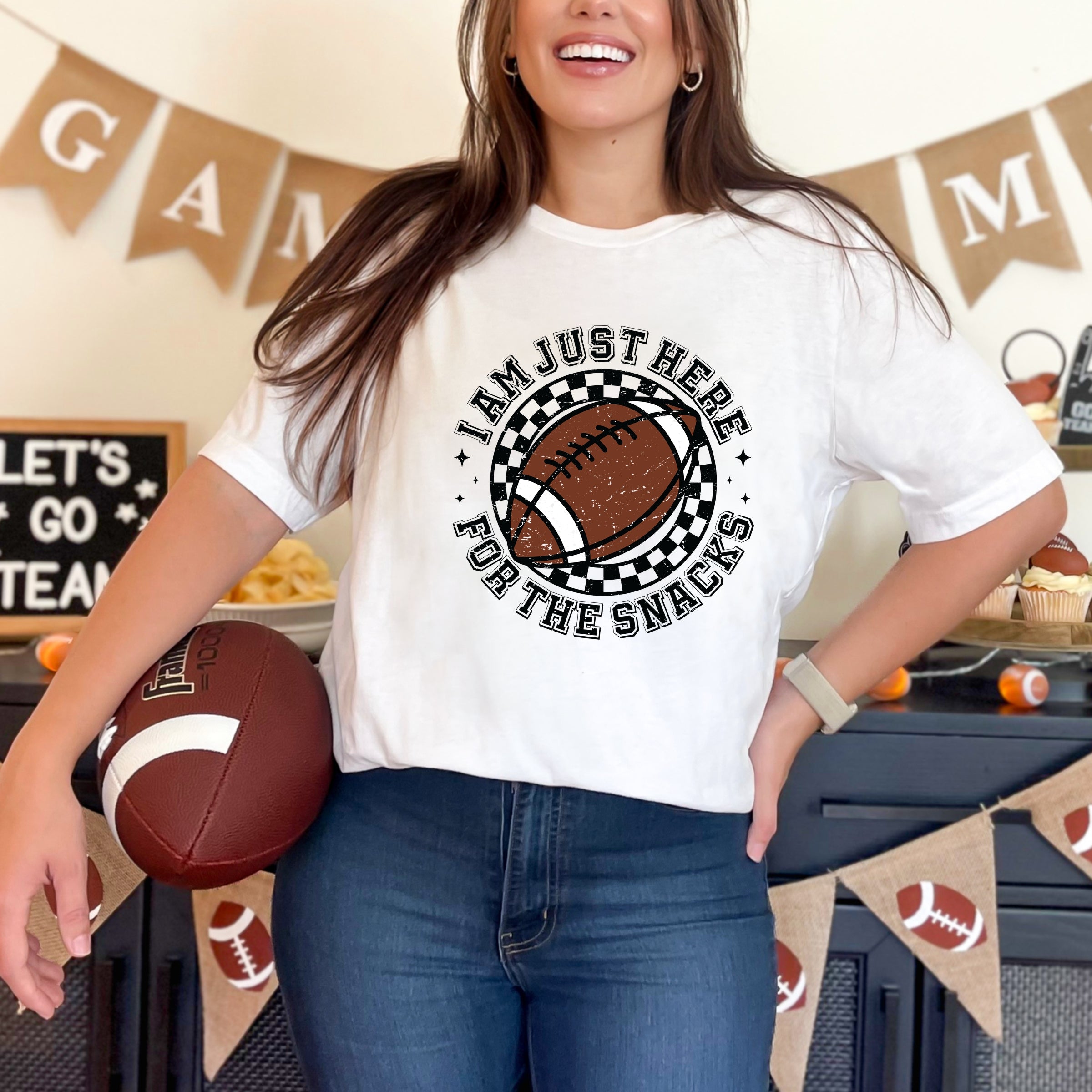 I Am Just Here For The Snacks - Women's Short Sleeve Graphic T-Shirt