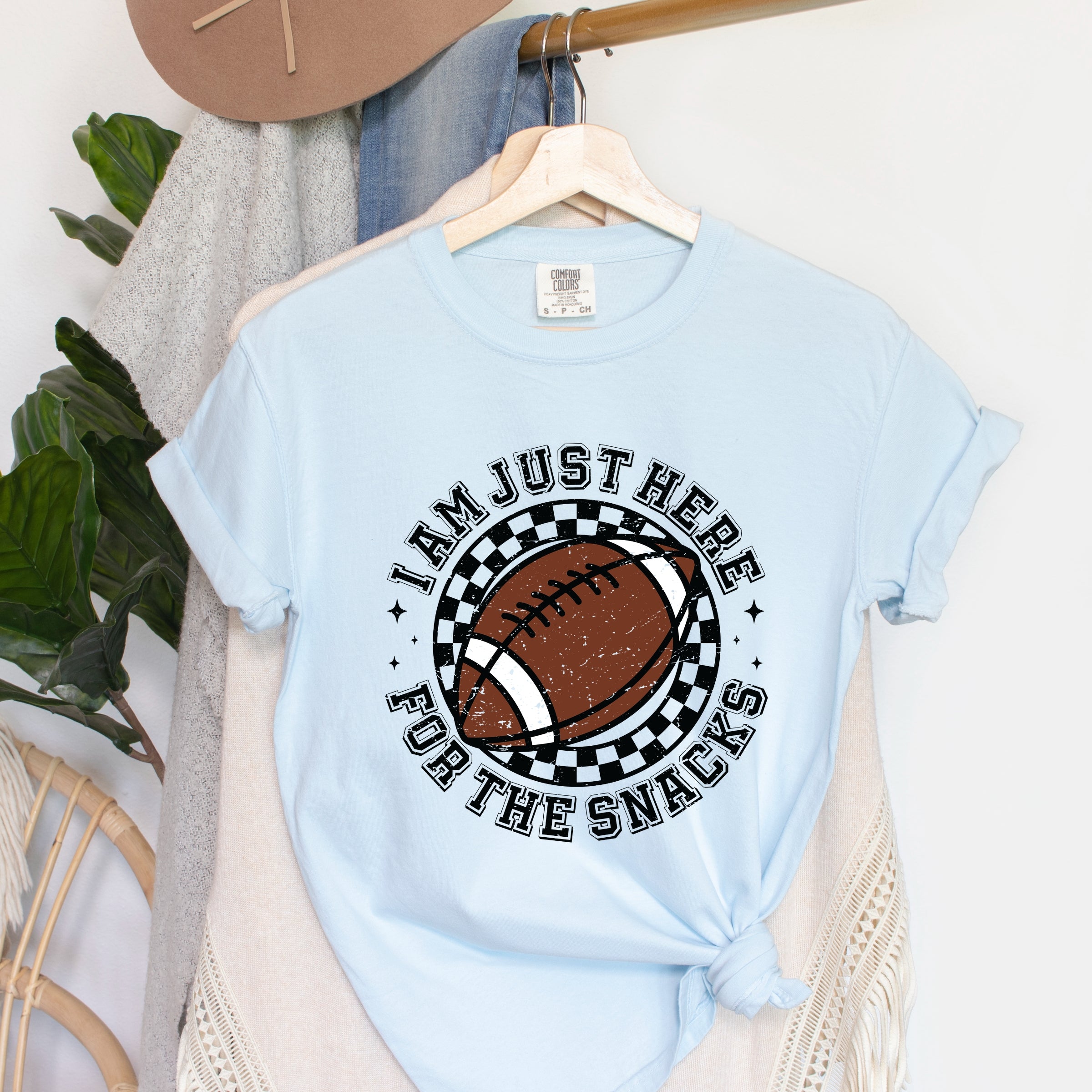 I Am Just Here For The Snacks - Women's Garment Dyed Graphic T-Shirt