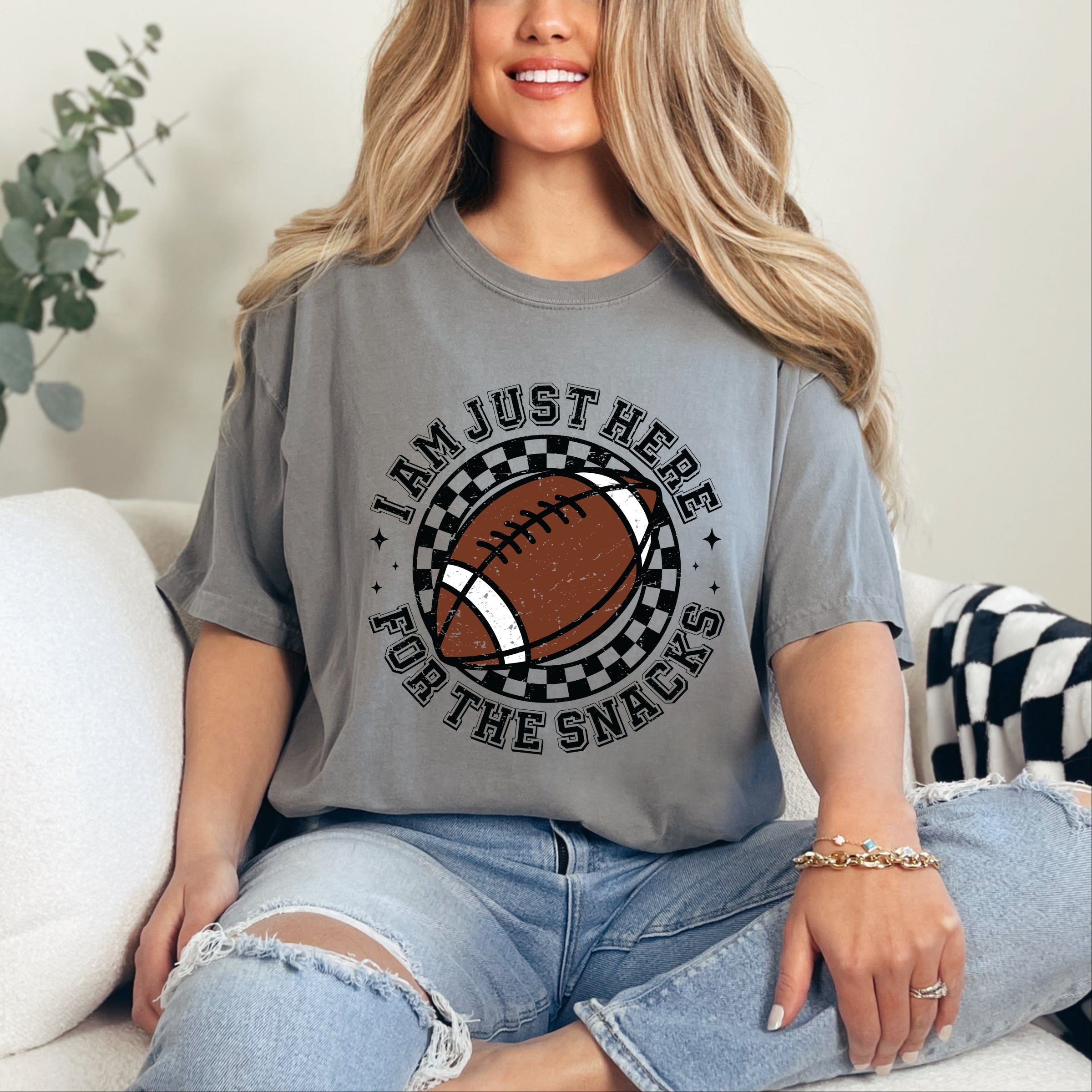 I Am Just Here For The Snacks - Women's Garment Dyed Graphic T-Shirt