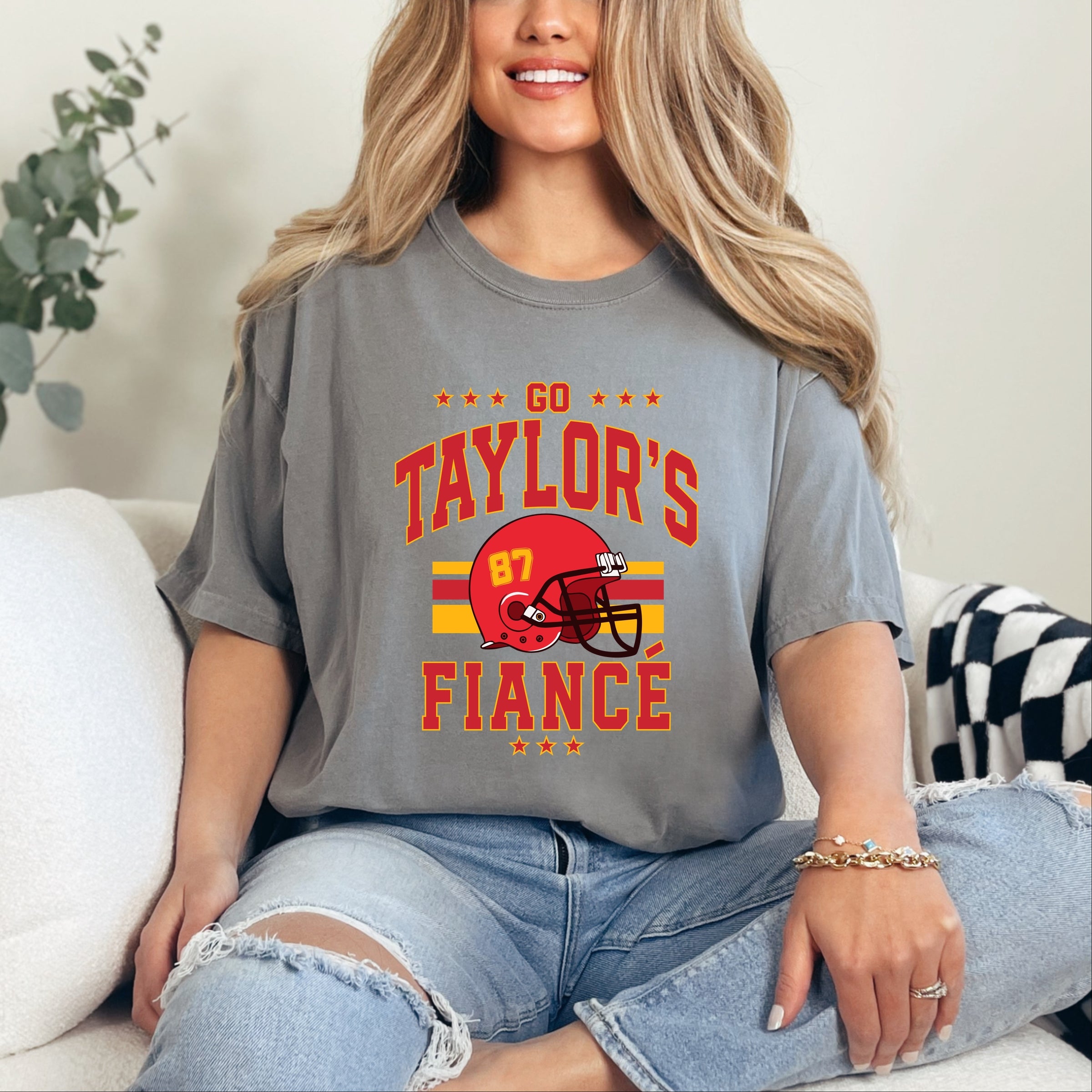 Go Taylor's Fiance Helmet - Womens Garment Dyed Tee