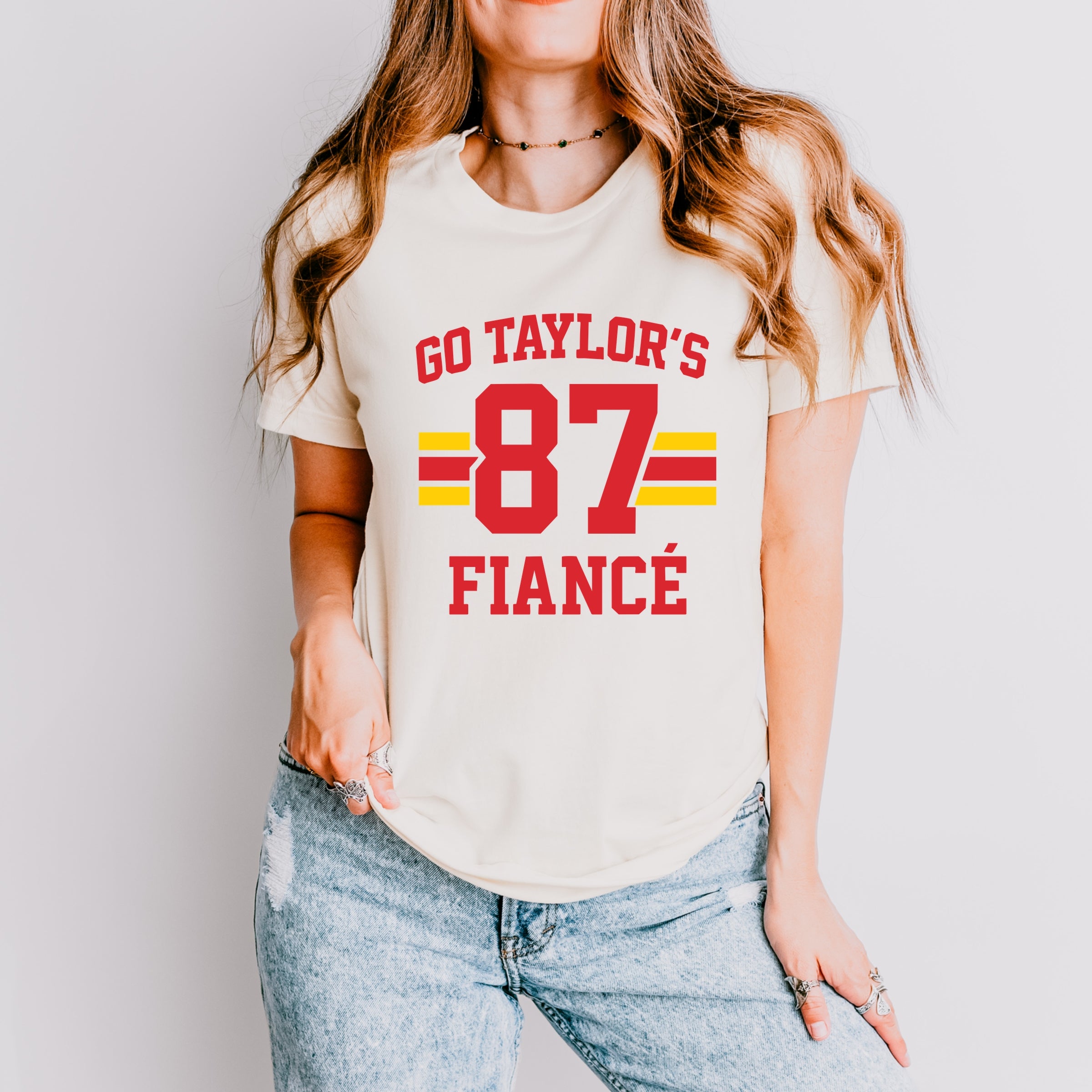 Go Taylor's Fiance 87 - Womens Short Sleeve Tee
