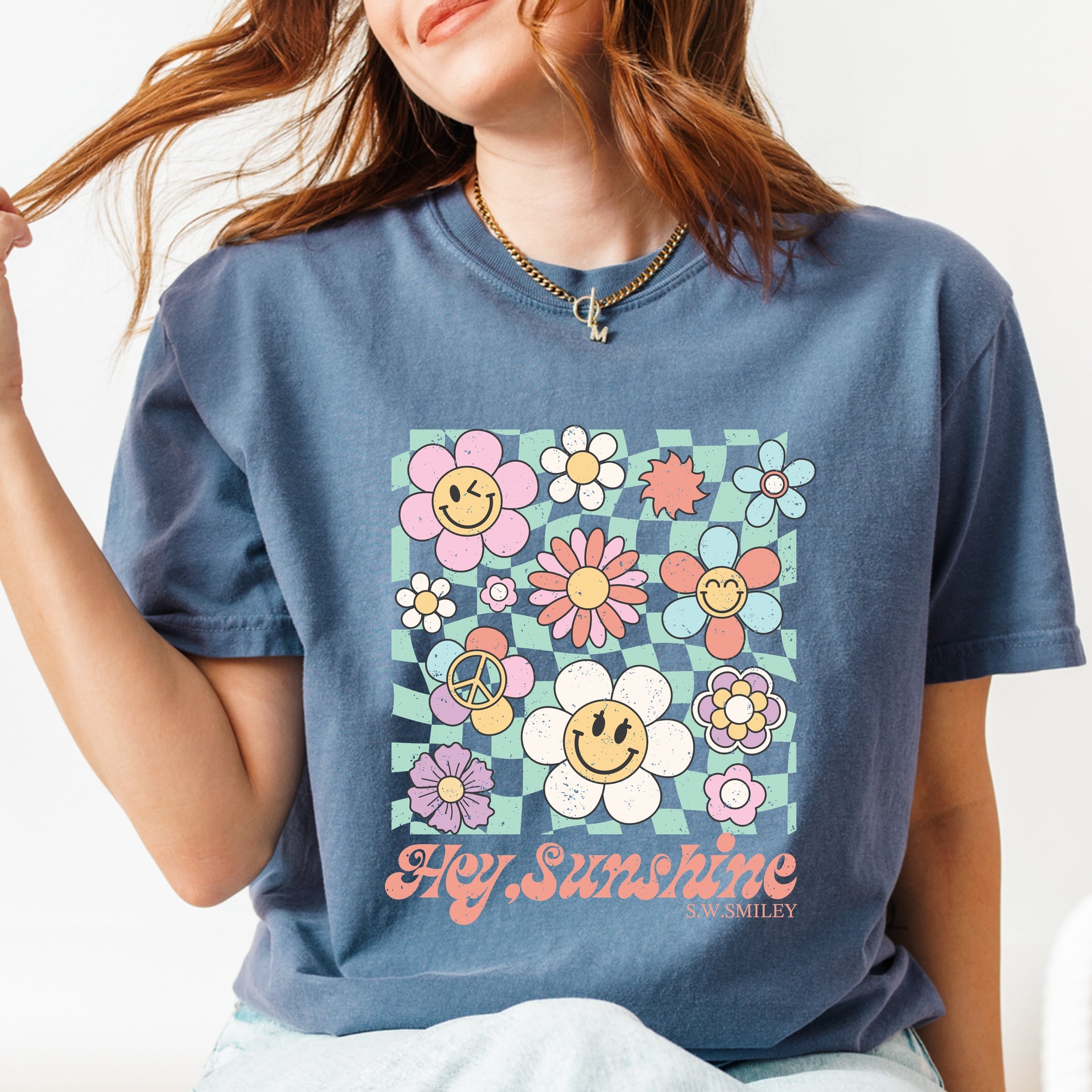 S.W.Smiley Hey Sunshine Flowers - Womens Garment Dyed Tee
