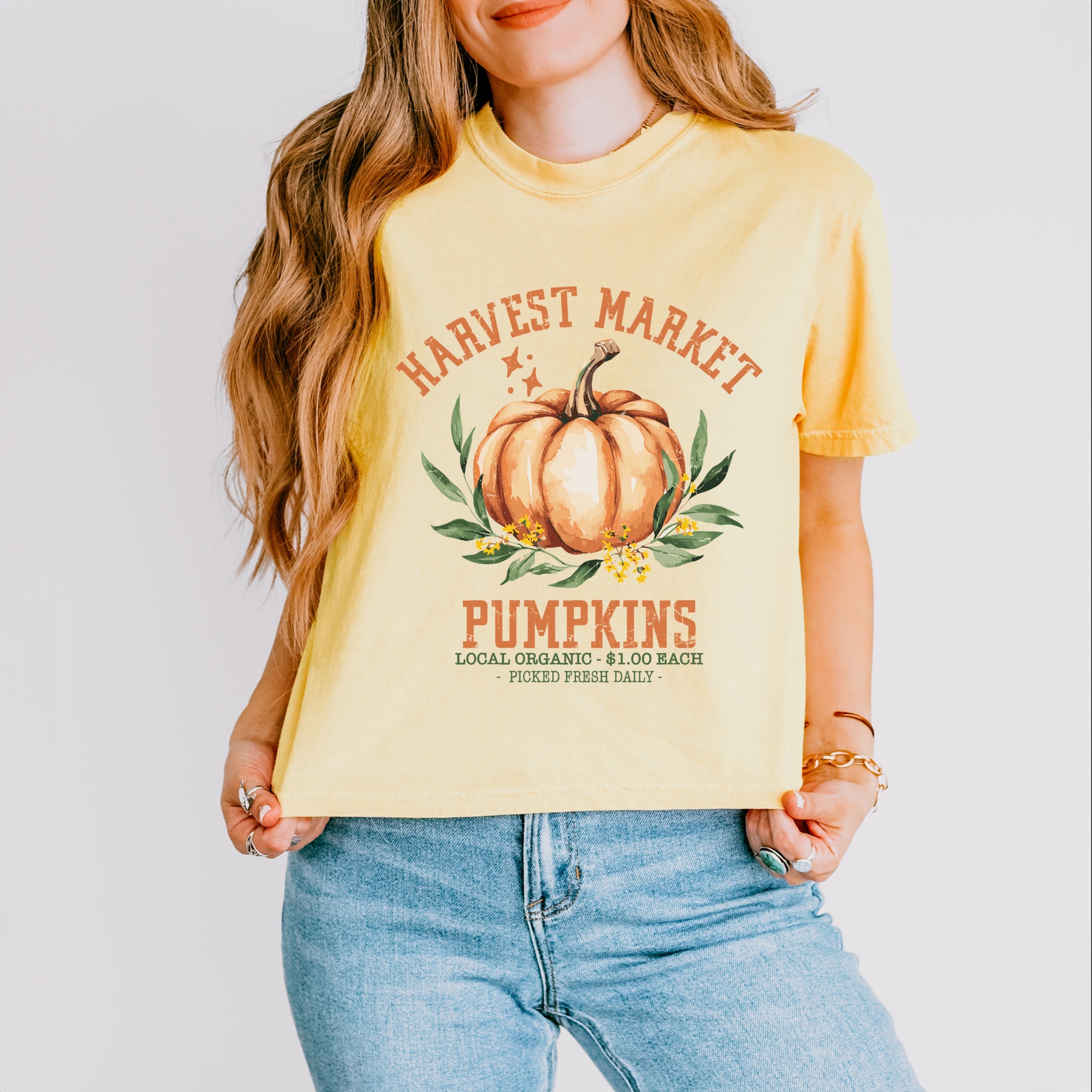 Harvest Market Pumpkins Local Organic - Women's Boxy Crop Top Graphic T-Shirt