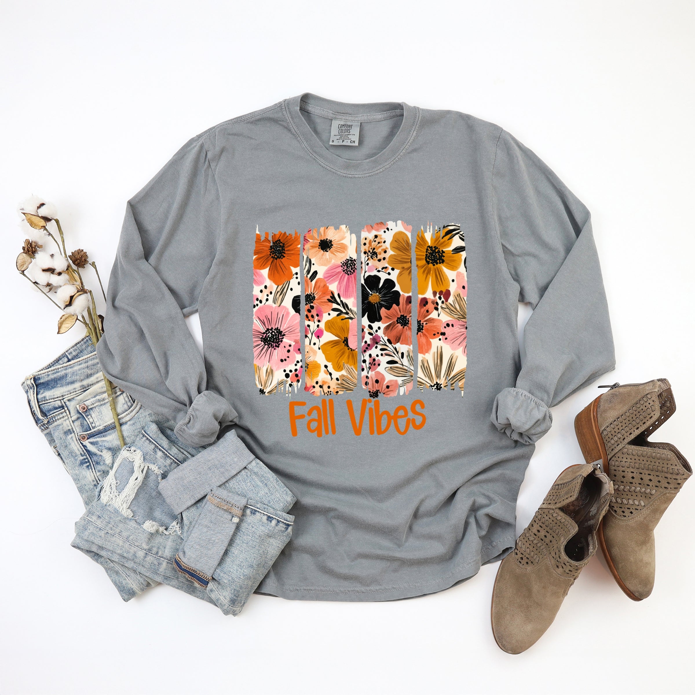 Fall Vibes Floral - Women's Garment Dyed Long Sleeve Graphic T-Shirt