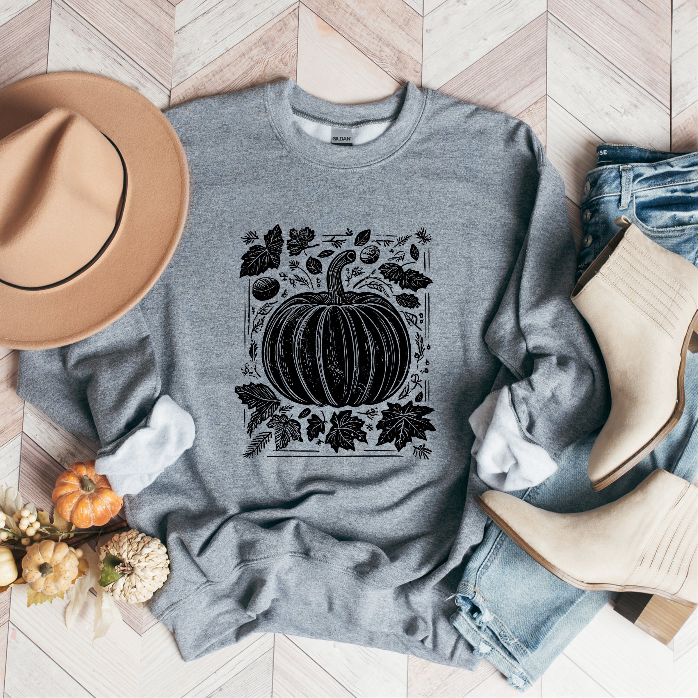 Pumpkin With Leaves Distressed - Women's Graphic Sweatshirt