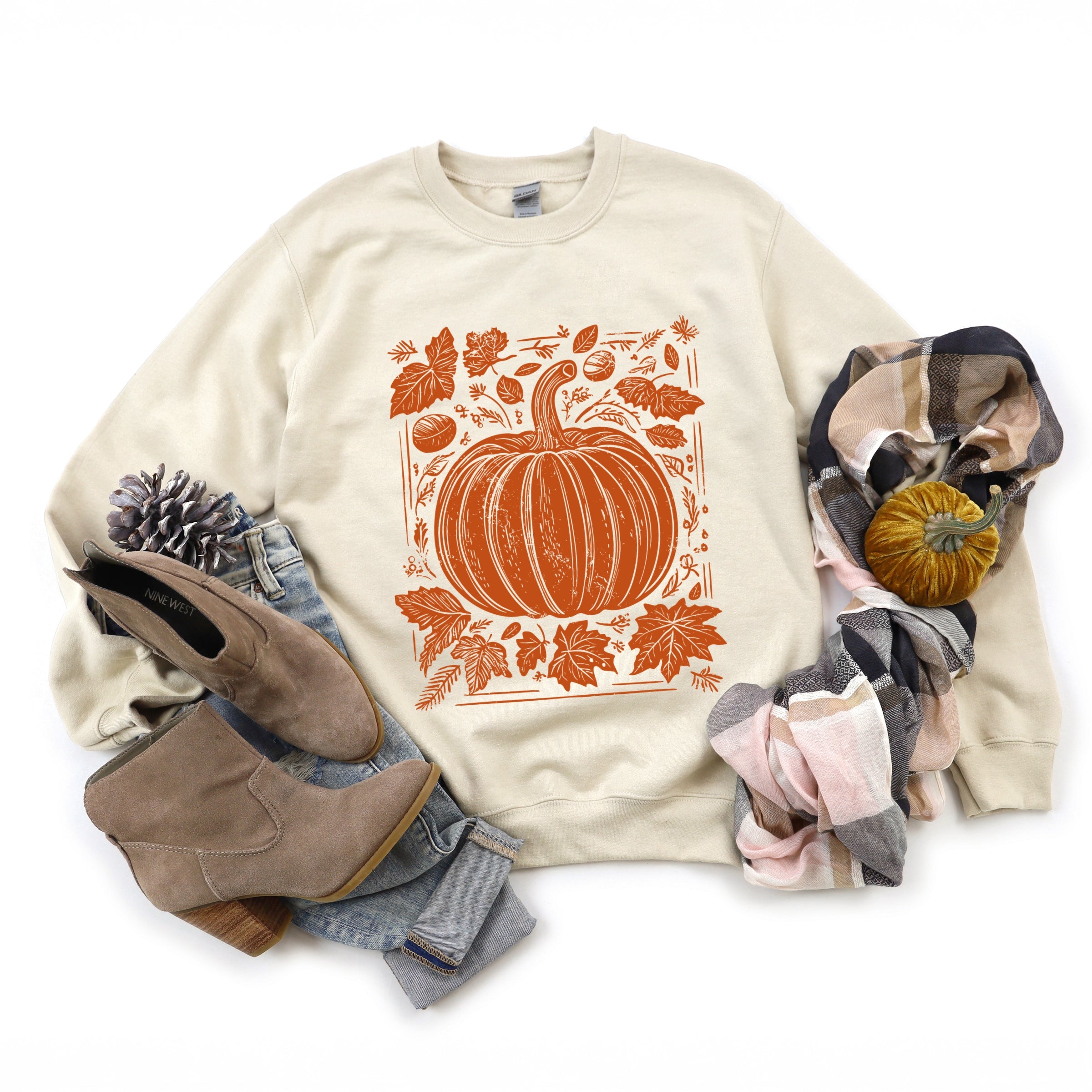 Pumpkin With Leaves Distressed - Women's Graphic Sweatshirt