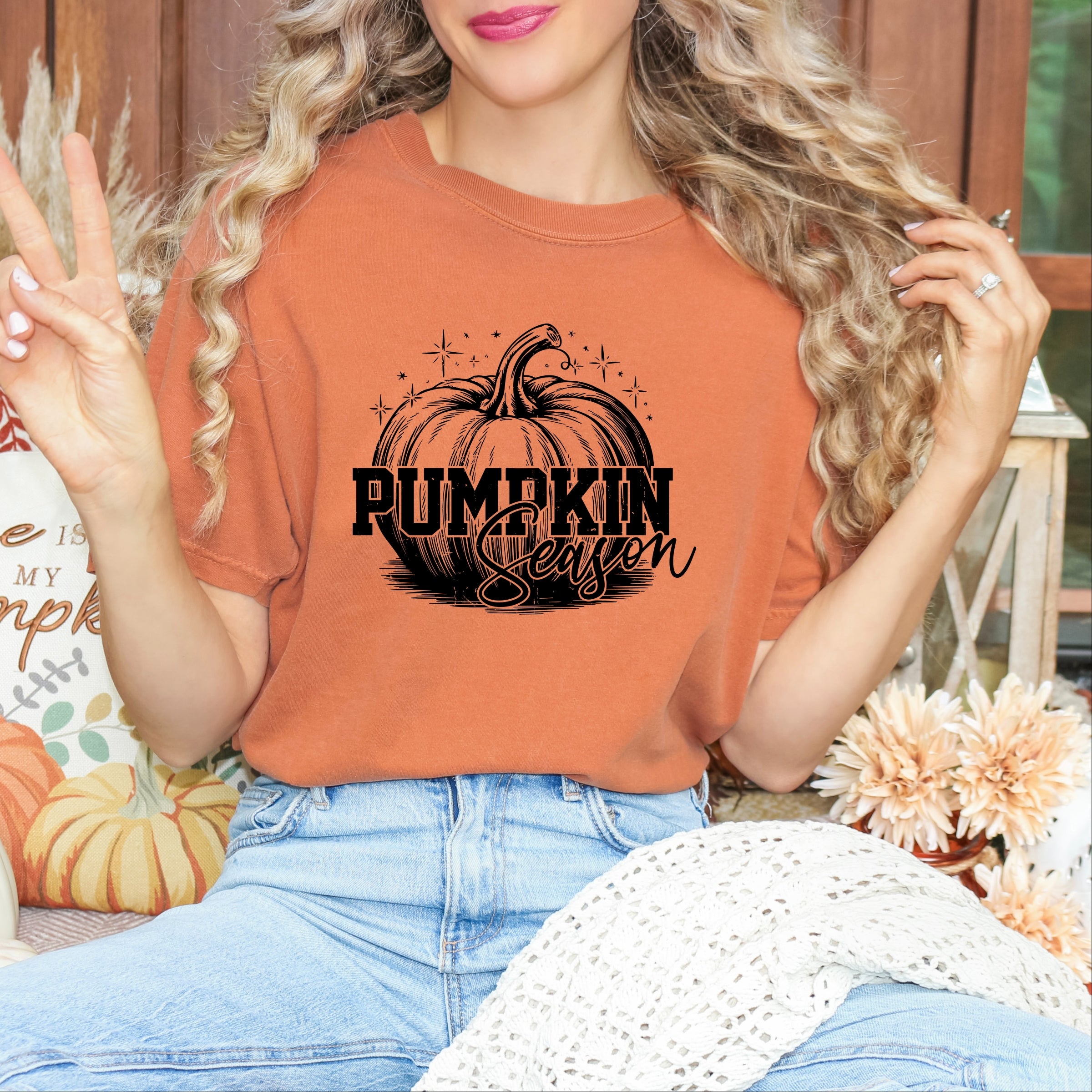 Pumpkin Season Sparkles Distressed - Women's Garment Dyed Graphic T-Shirt