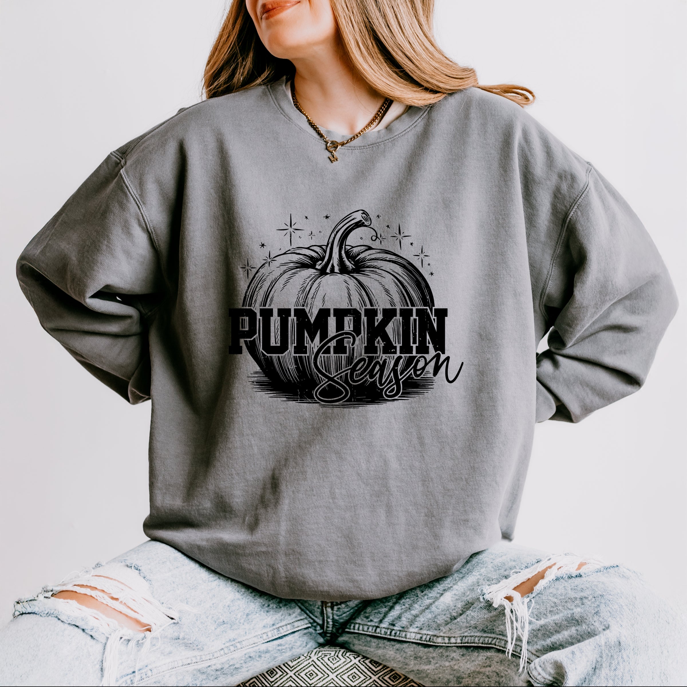Pumpkin Season Sparkles Distressed - Women's Lightweight Garment Dyed Sweatshirt