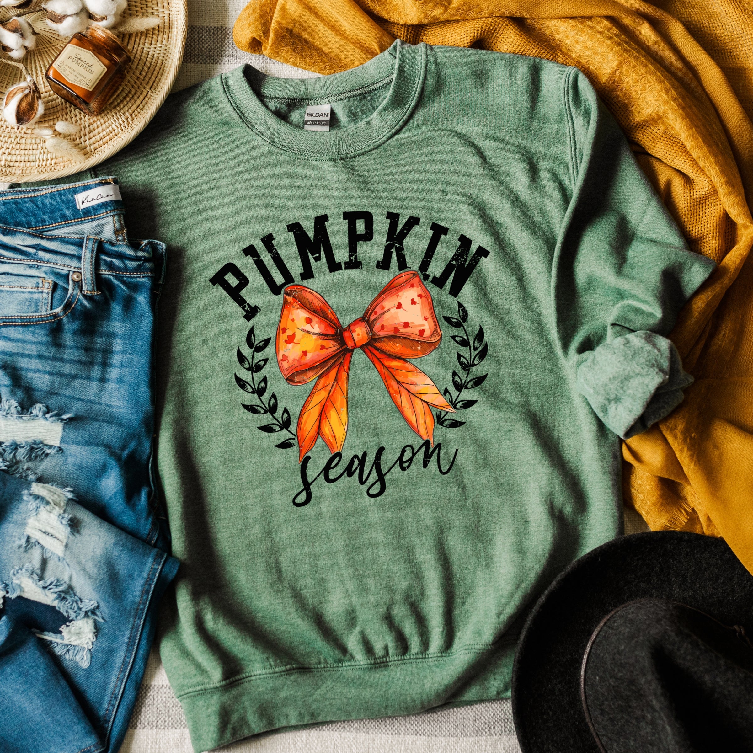 Coquette Orange Bow Pumpkin Season - Women's Graphic Sweatshirt