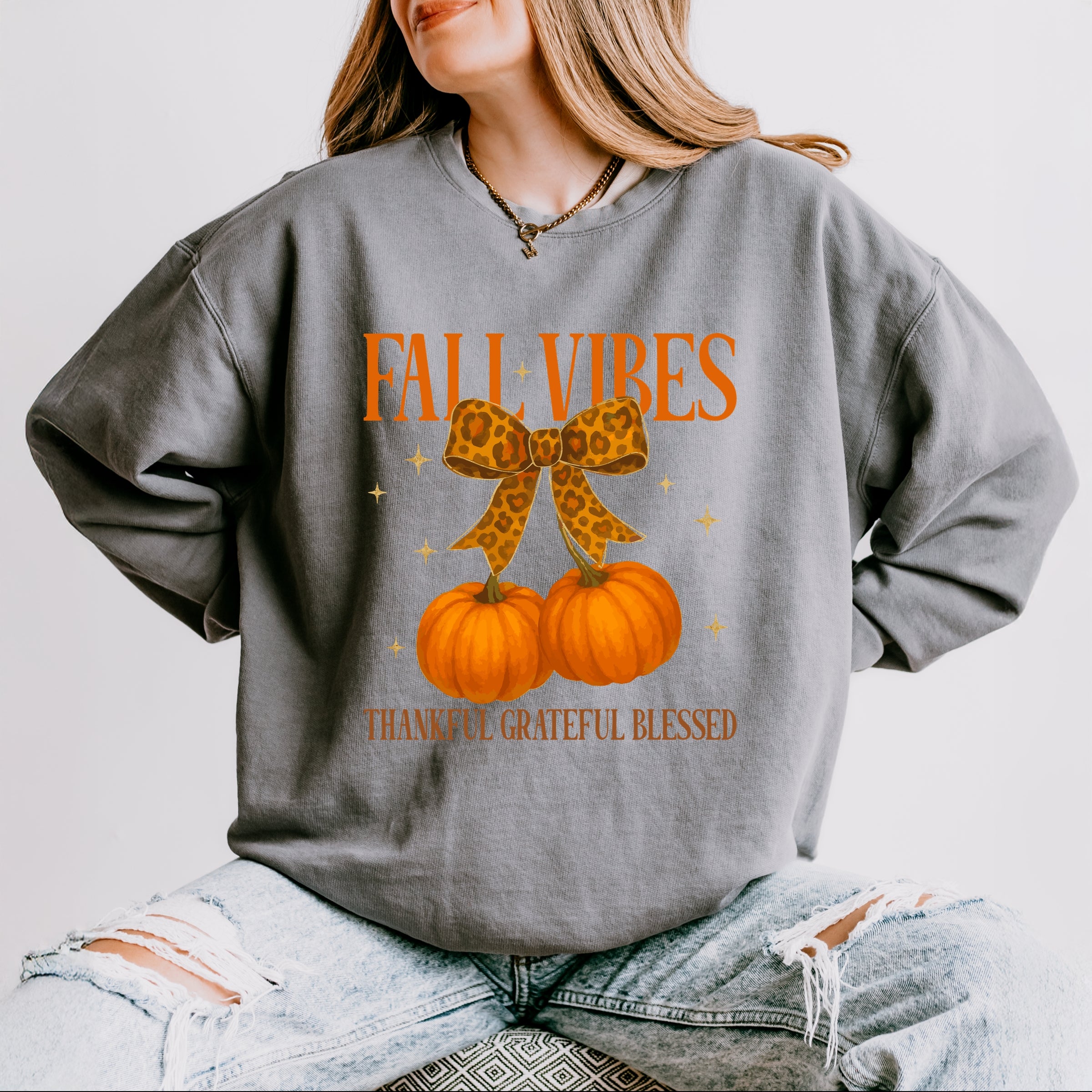 Coquette Thankful Grateful Blessed - Women's Lightweight Garment Dyed Sweatshirt