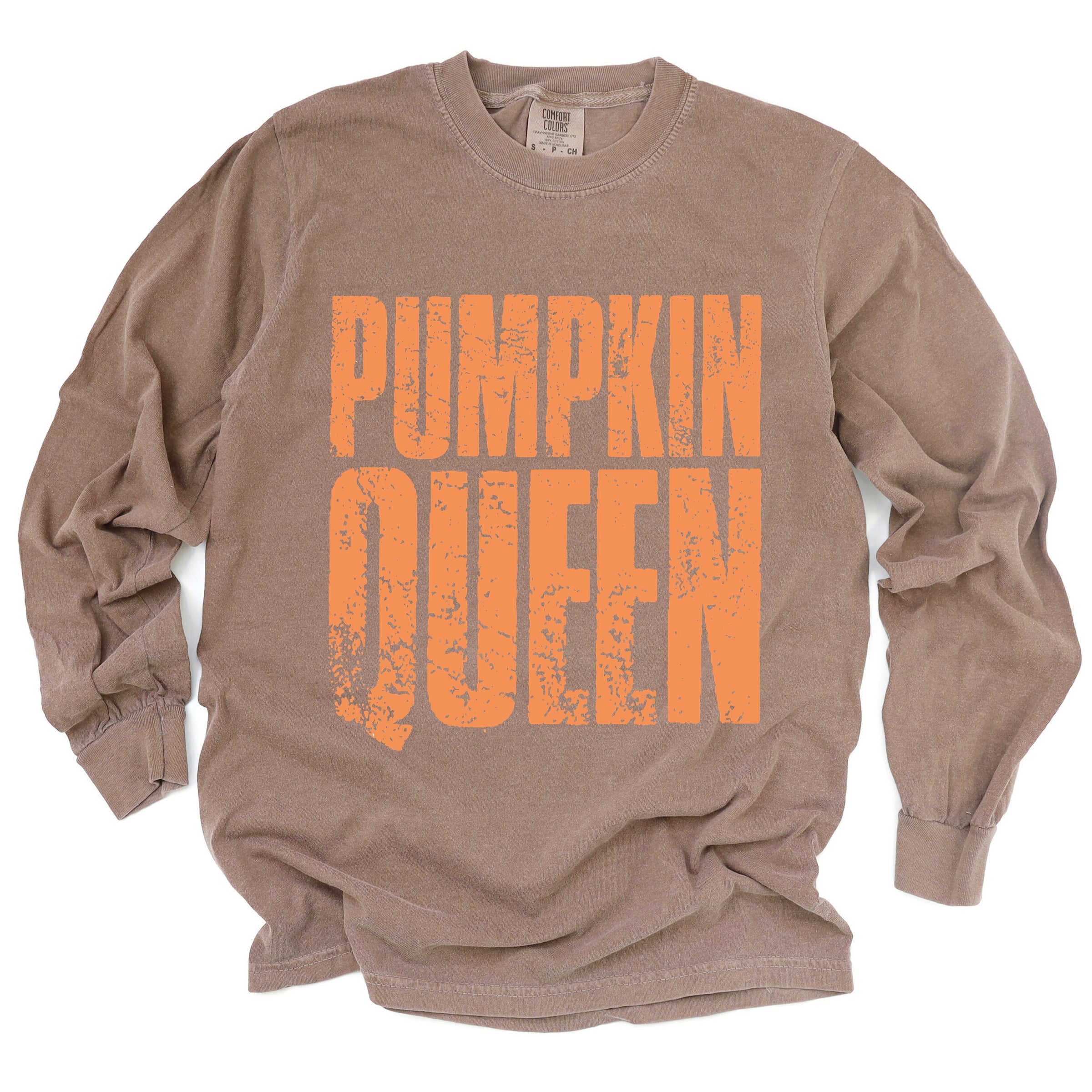 Pumpkin Queen Distressed - Women's Garment Dyed Long Sleeve Graphic T-Shirt
