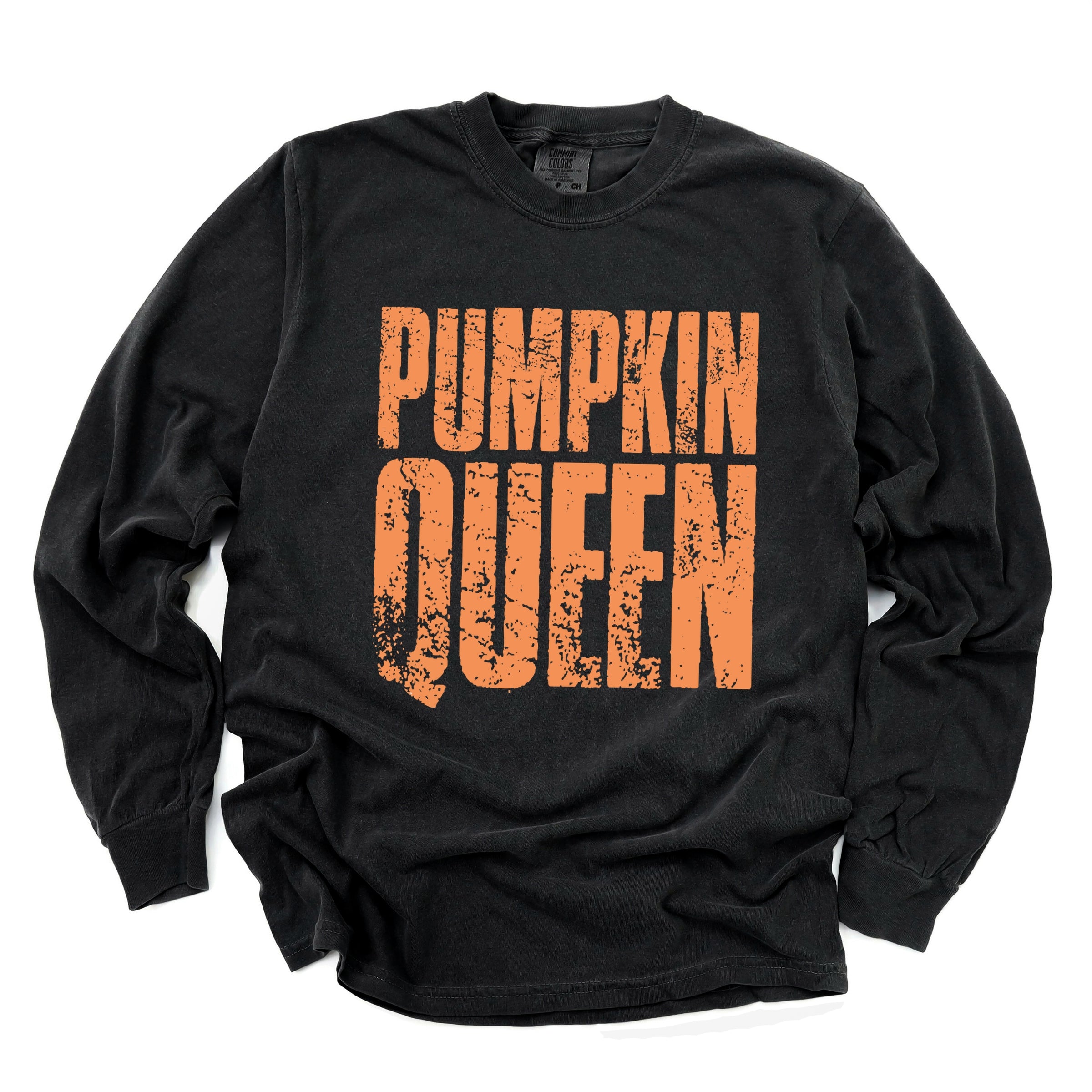 Pumpkin Queen Distressed - Women's Garment Dyed Long Sleeve Graphic T-Shirt