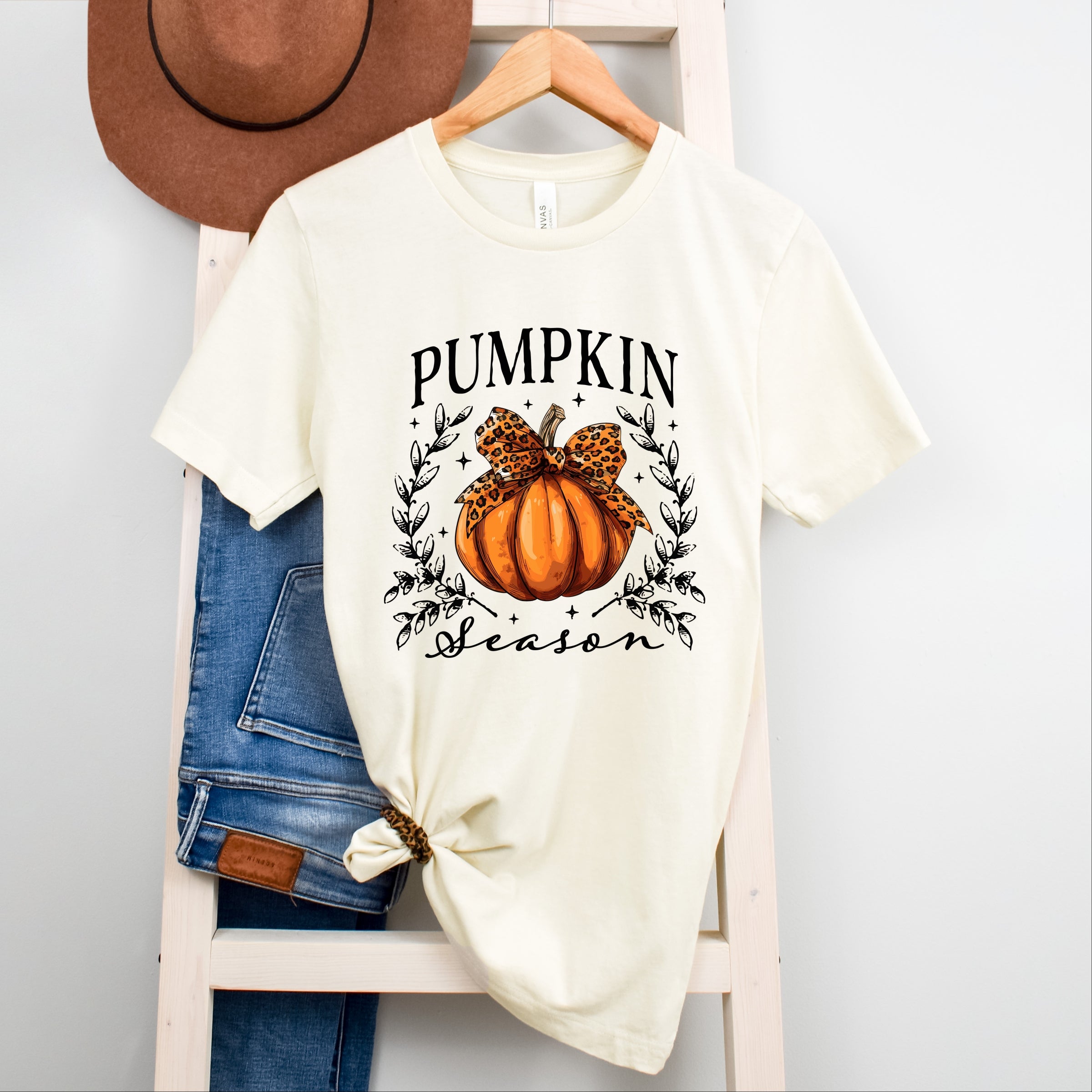 Pumpkin Season Leopard Bow - Women's Short Sleeve Graphic T-Shirt