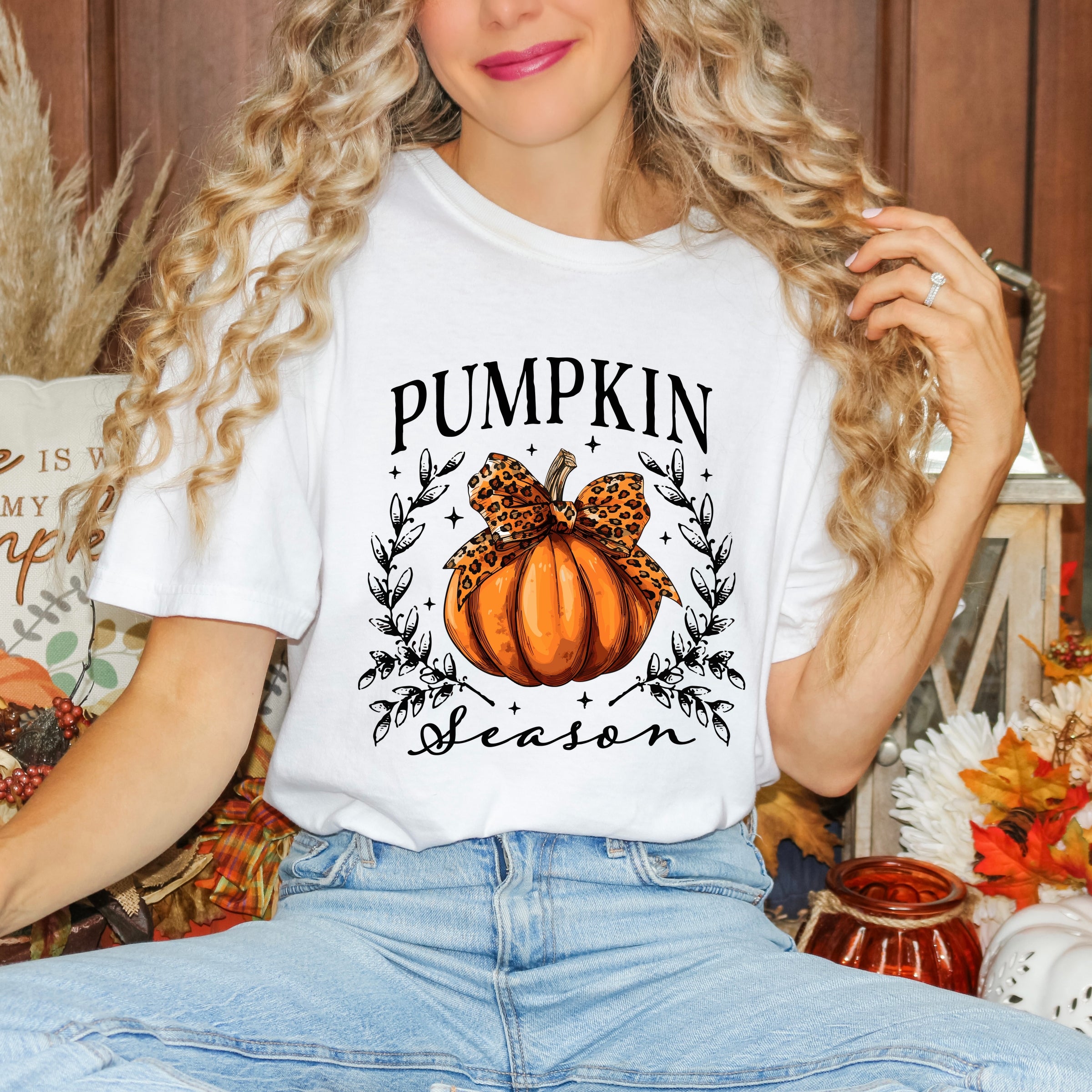 Pumpkin Season Leopard Bow - Women's Garment Dyed Graphic T-Shirt