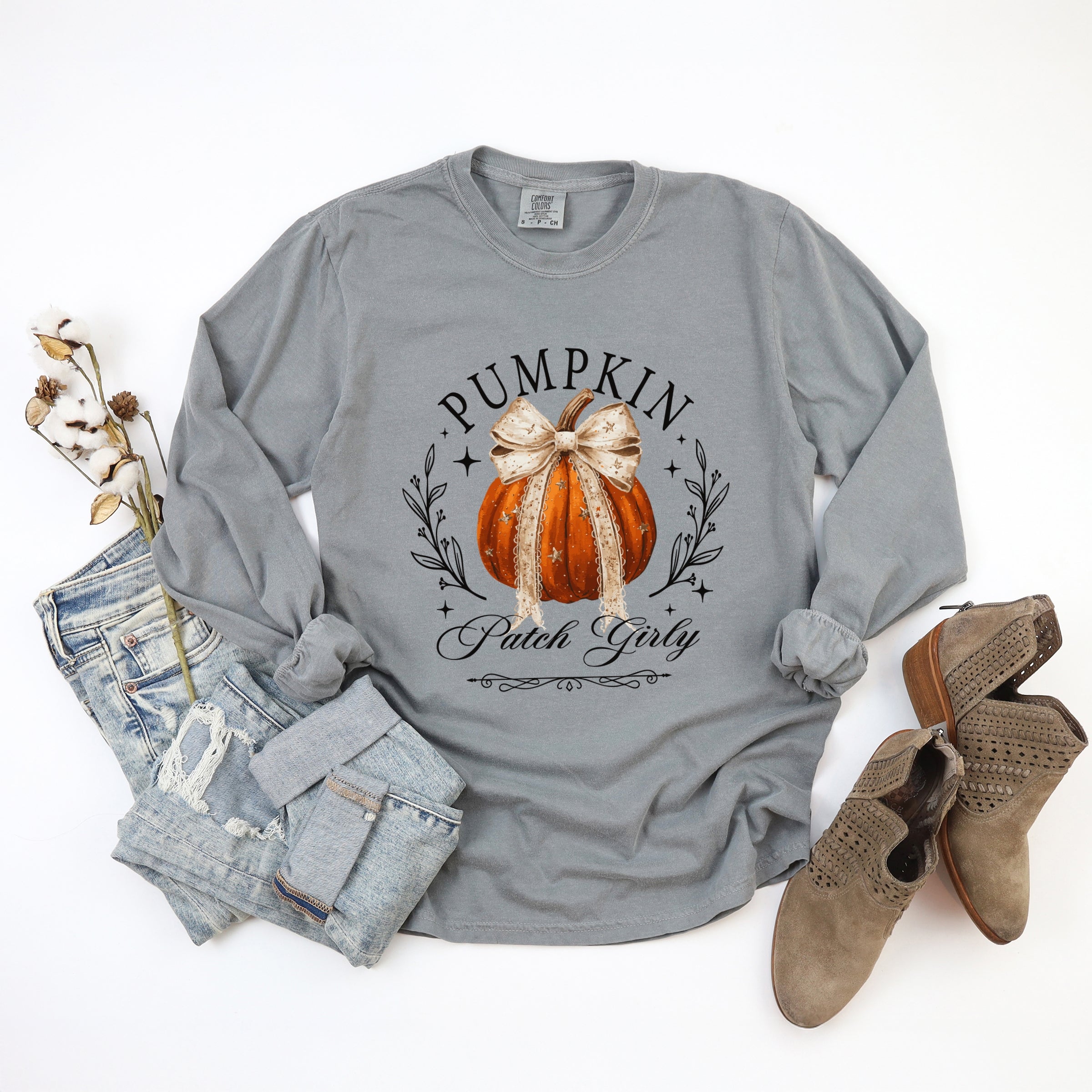 Coquette Pumpkin Patch Girly - Women's Garment Dyed Long Sleeve Graphic T-Shirt