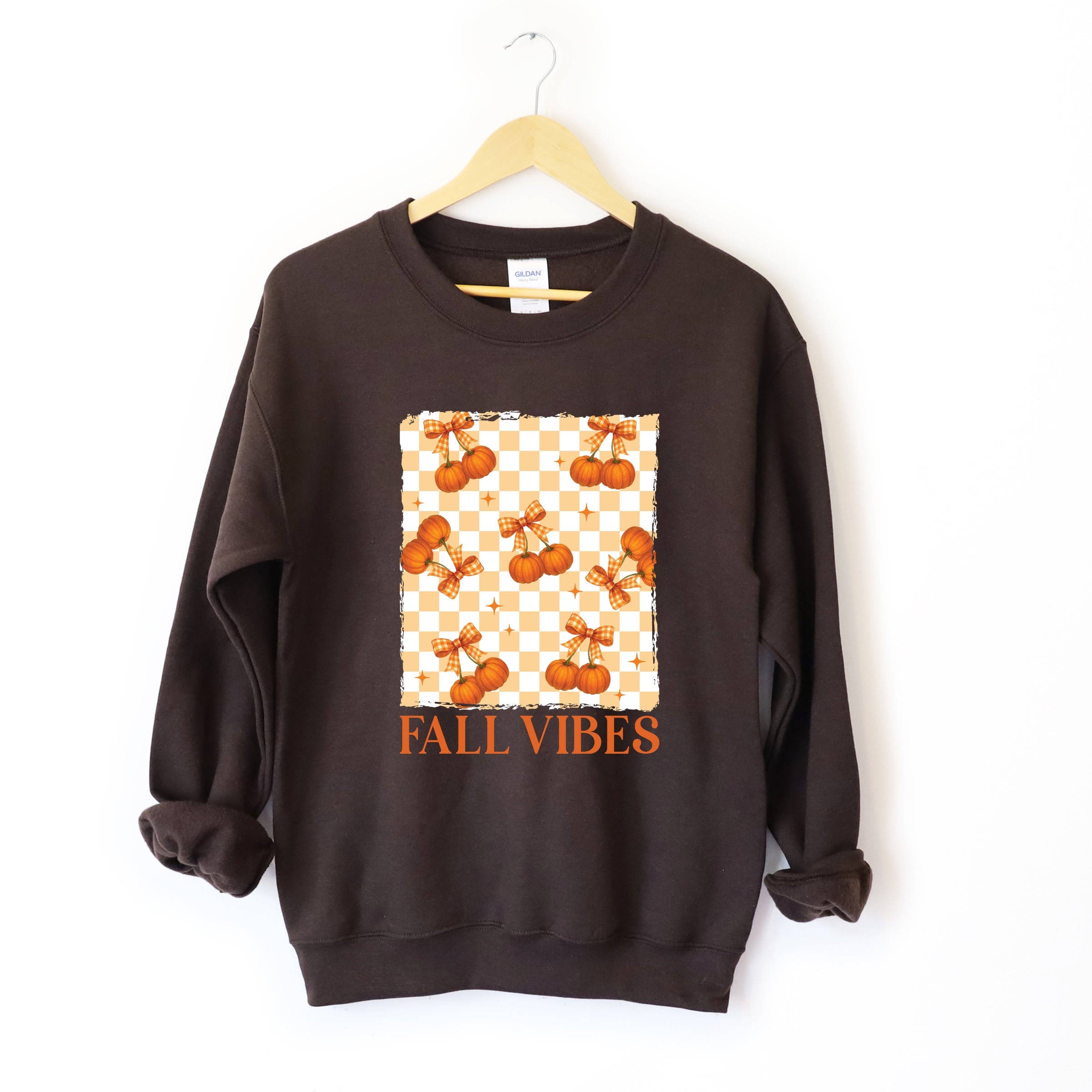 Fall Vibes Checked Pumpkins - Women's Graphic Sweatshirt