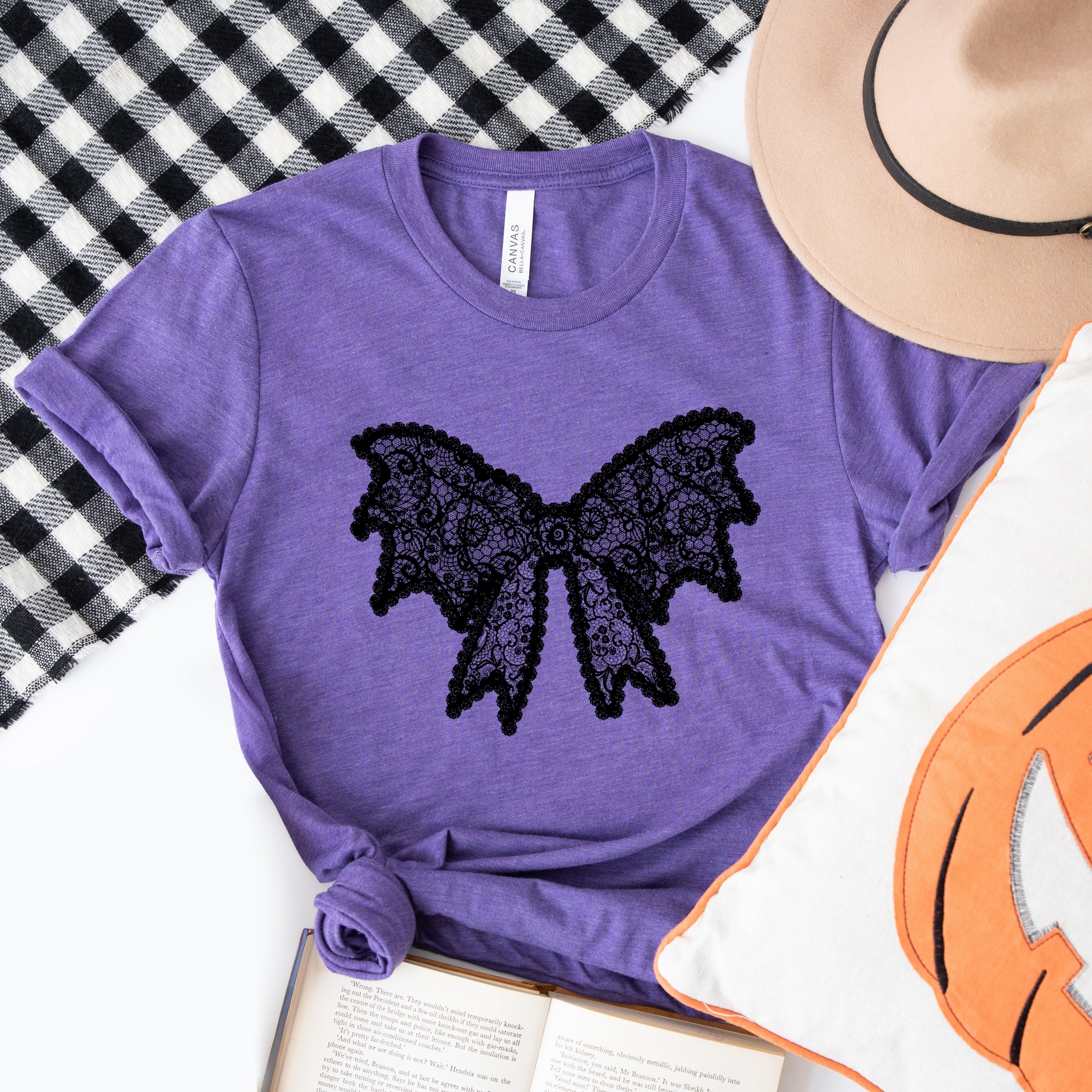 Lace Bow - Women's Short Sleeve Graphic T-Shirt
