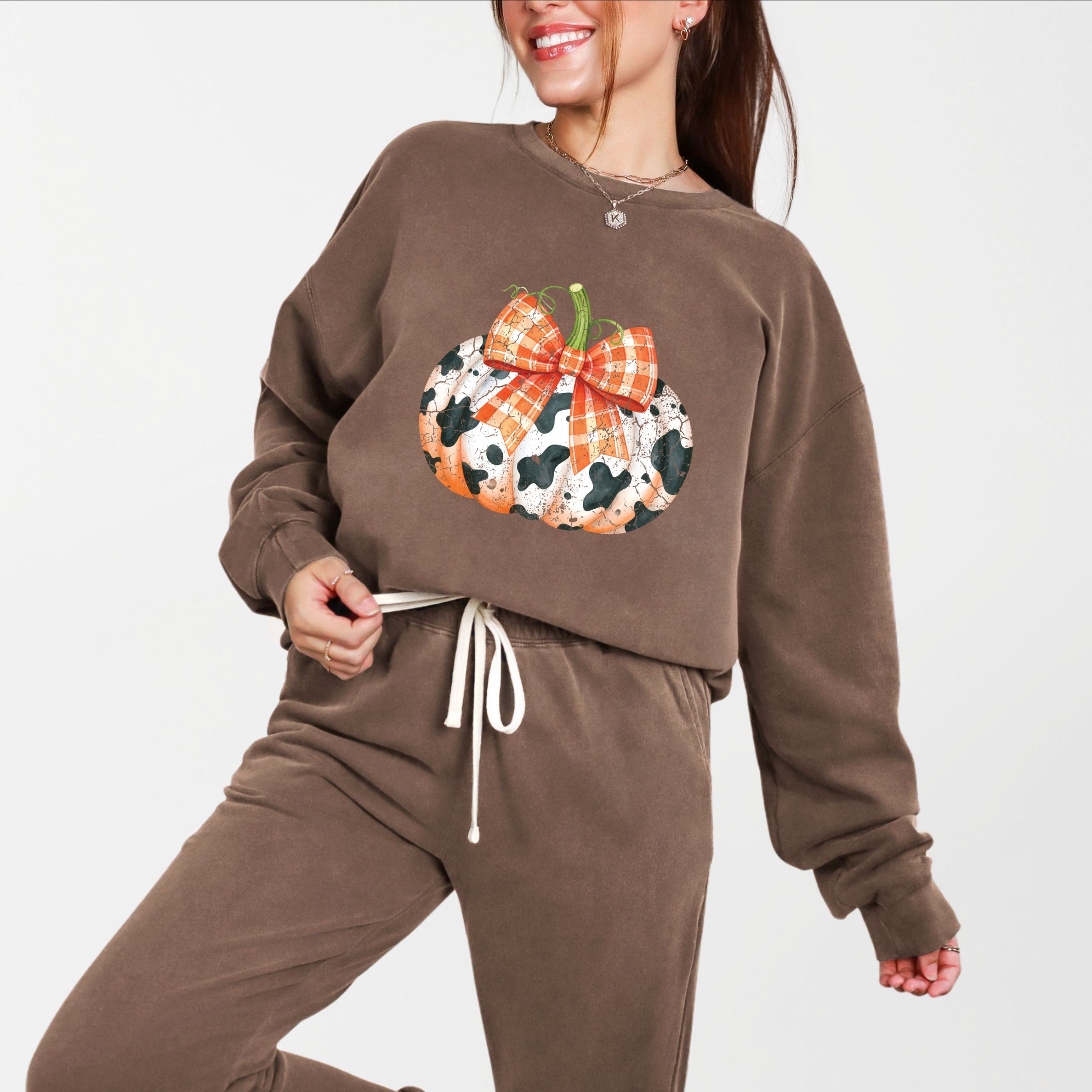 Cow Pumpkin Coquette Distressed - Lightweight Garment Dyed Sweatshirt