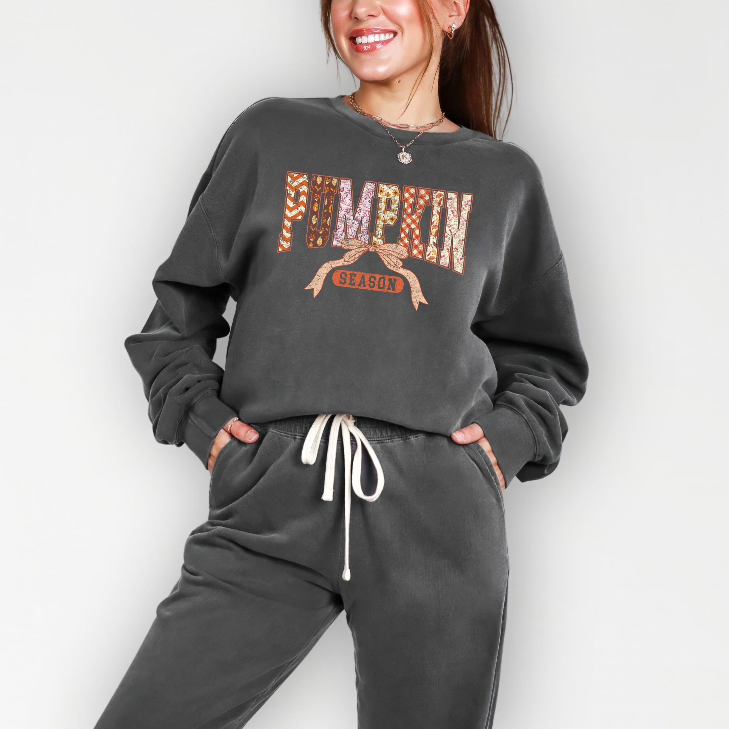 Pumpkin Season Patterns - Womens Lightweight Garment Dyed Sweatshirt