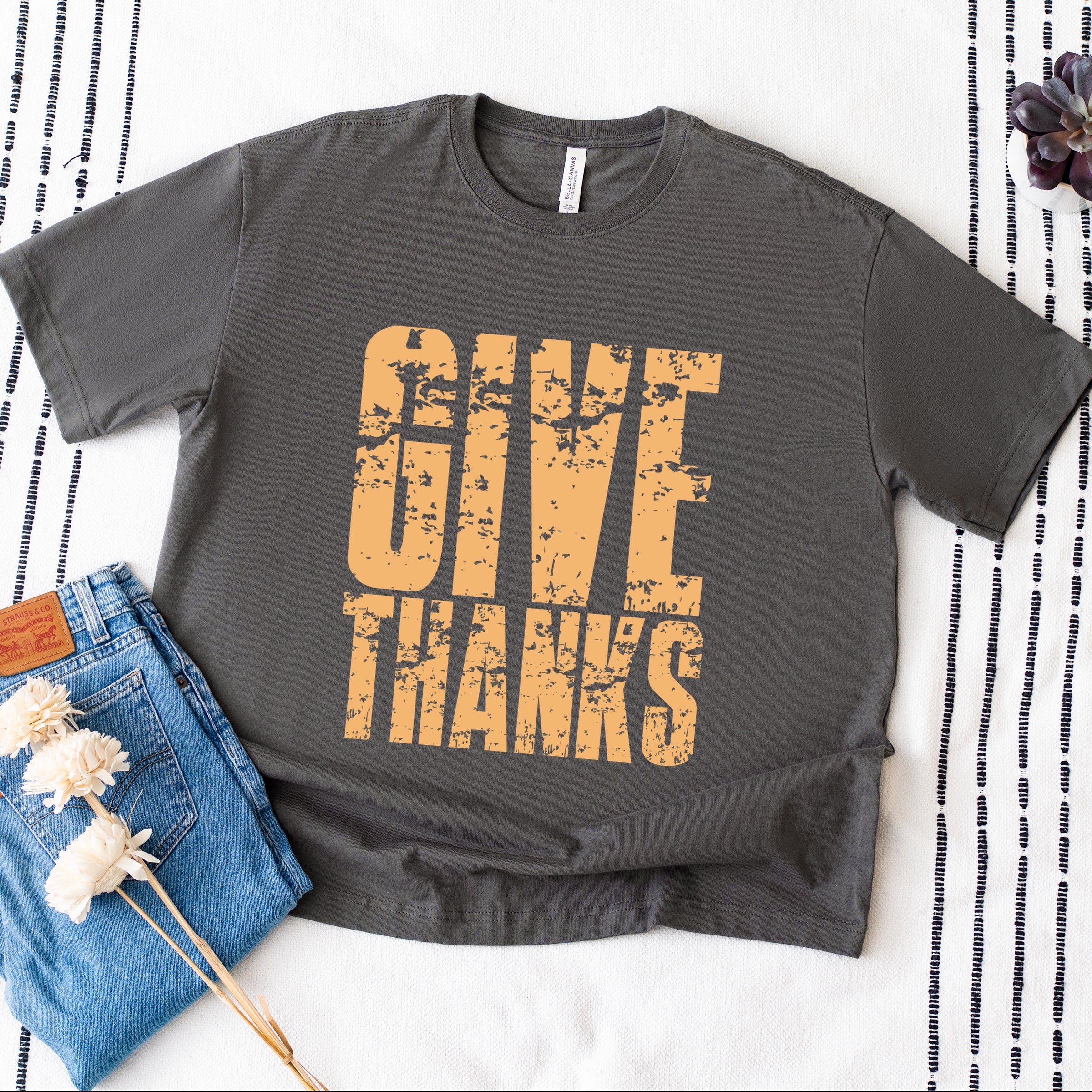 Give Thanks Block Distressed - Women's Heavyweight Graphic T-Shirt