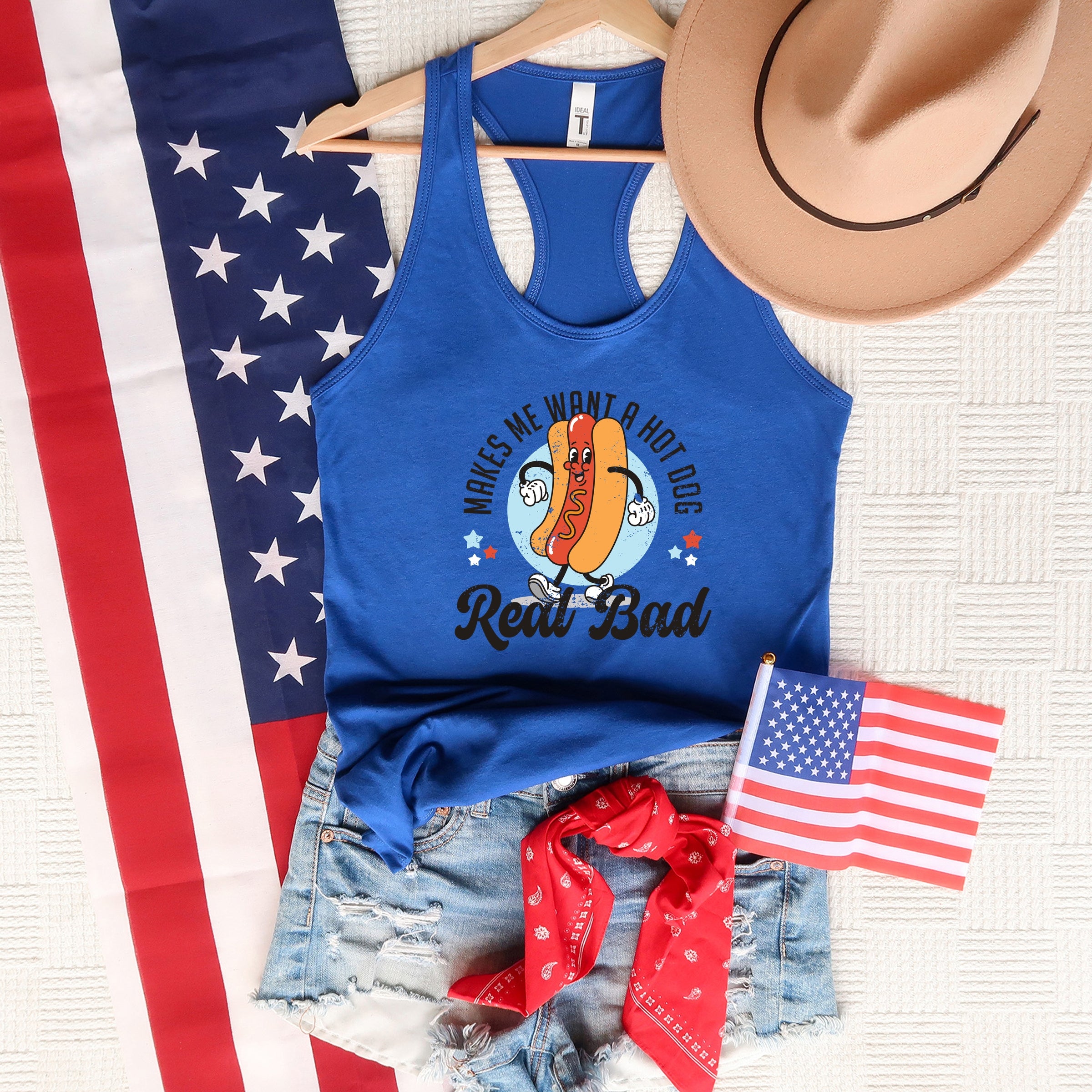 Makes Me Wants A Hot Dog Real Bad Cartoon - Women's Graphic Racerback Tank Top