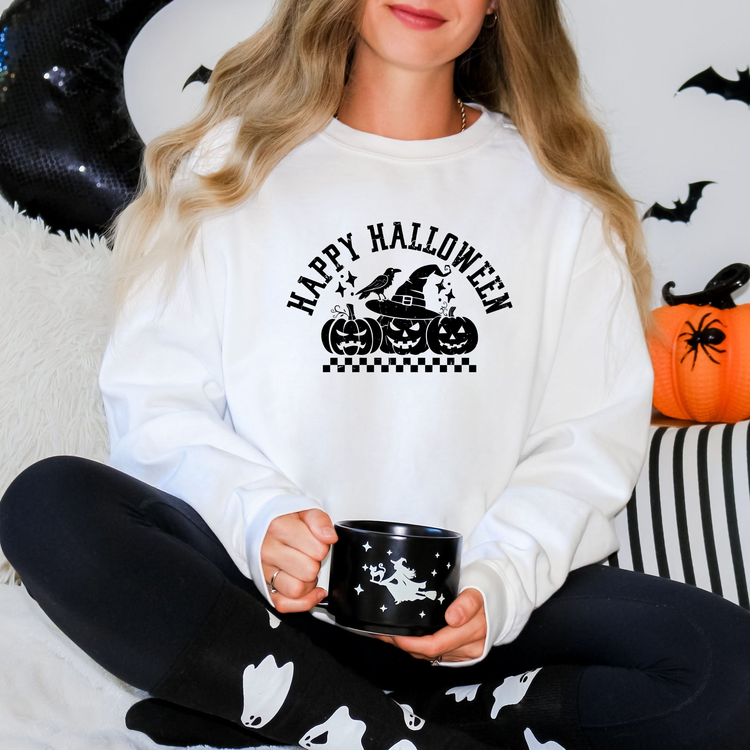 Happy Halloween Arch Distressed - Women's Graphic Sweatshirt