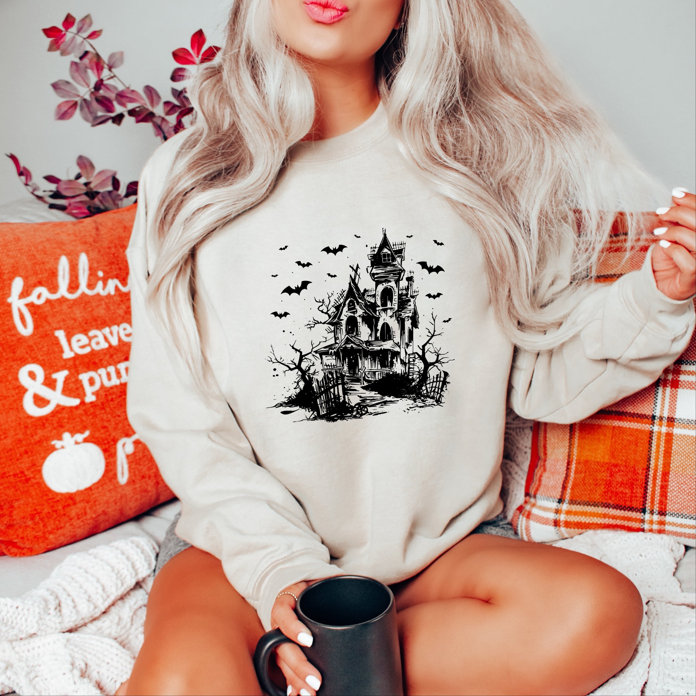 Haunted House And Bats - Women's Graphic Sweatshirt