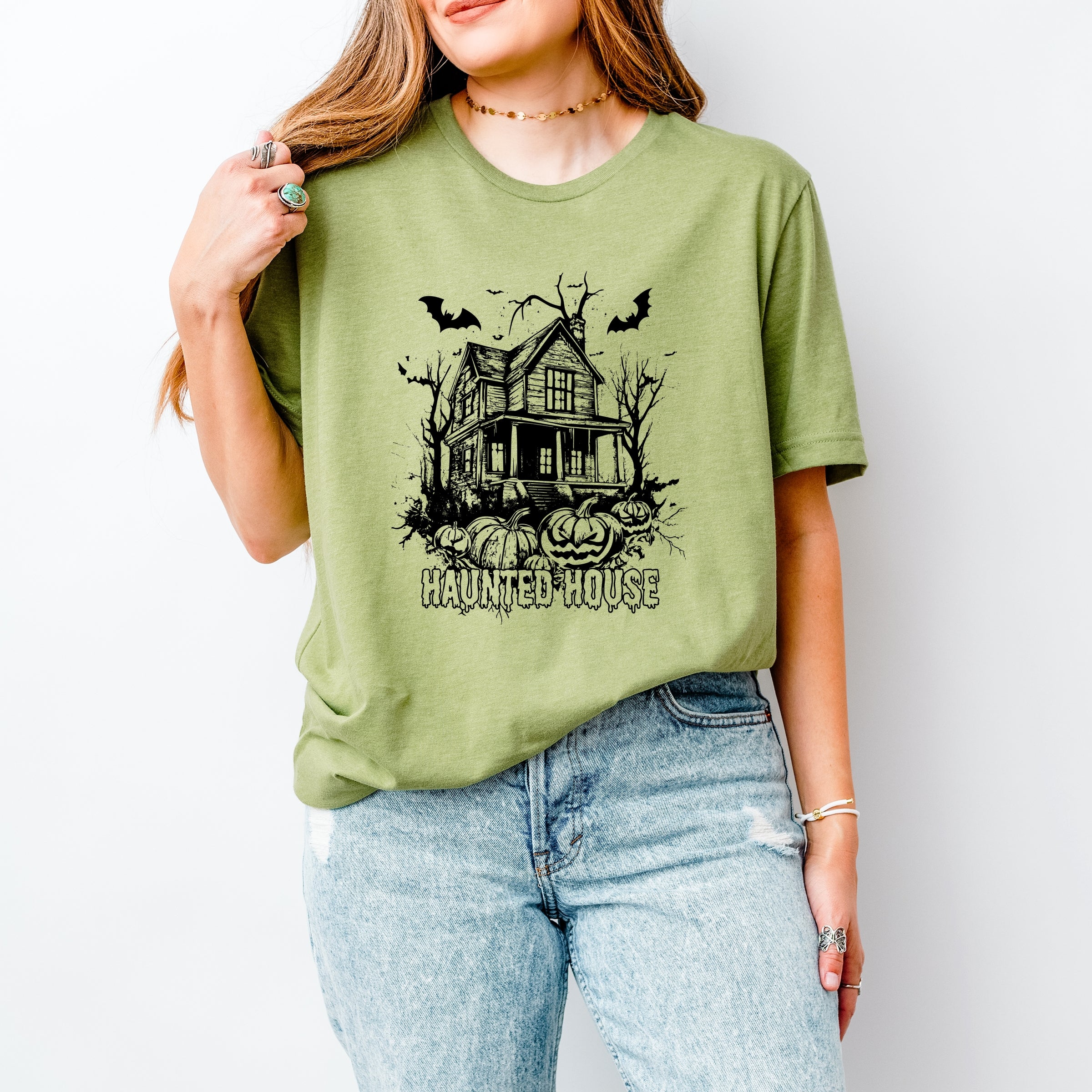 Haunted House Pumpkins And Bats - Short Sleeve Tee