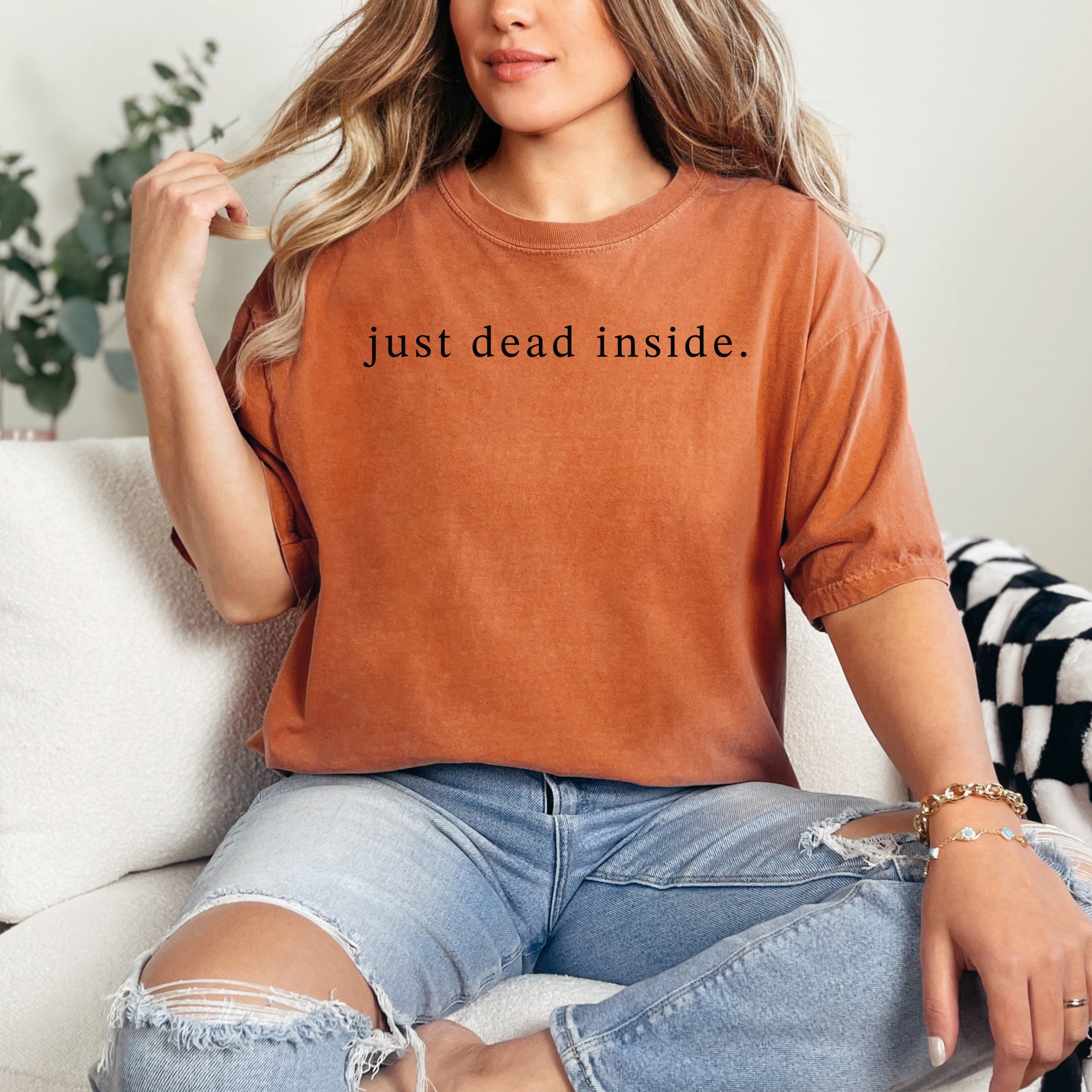Just Dead Inside Typewriter - Womens Garment Dyed Tee