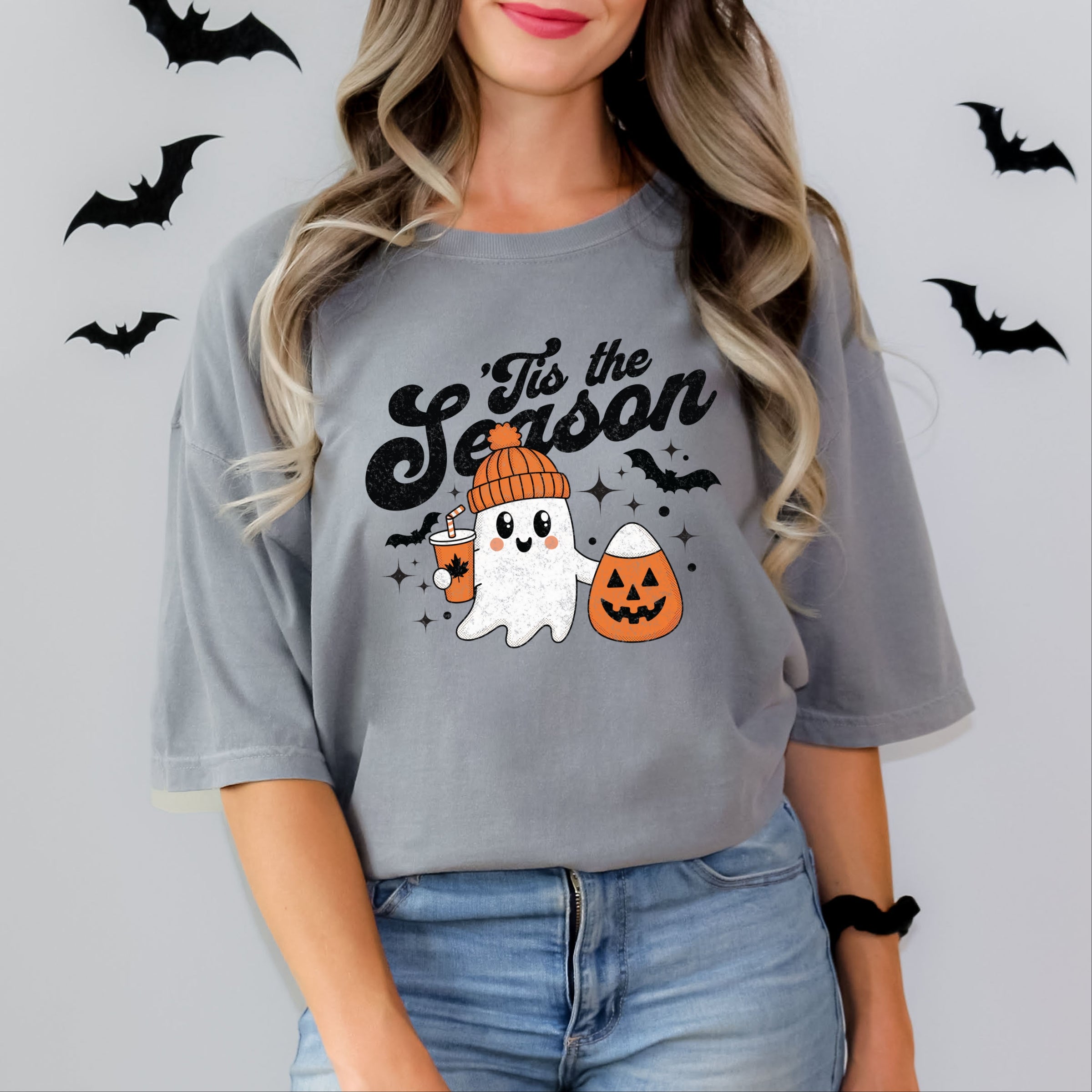 Tis The Season Ghost Retro - Womens Garment Dyed Tee
