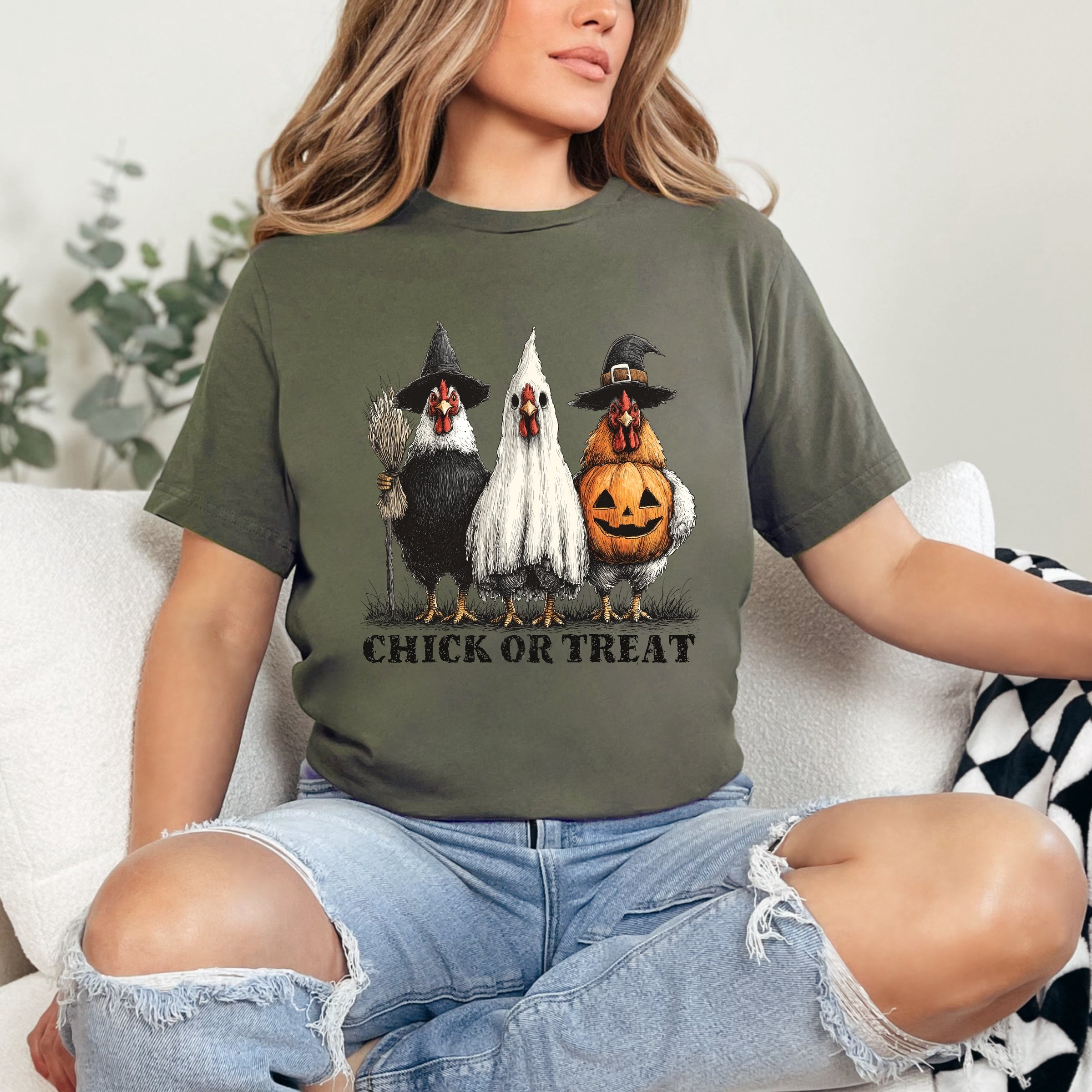Chick or Treat Halloween Chickens - Short Sleeve Tee