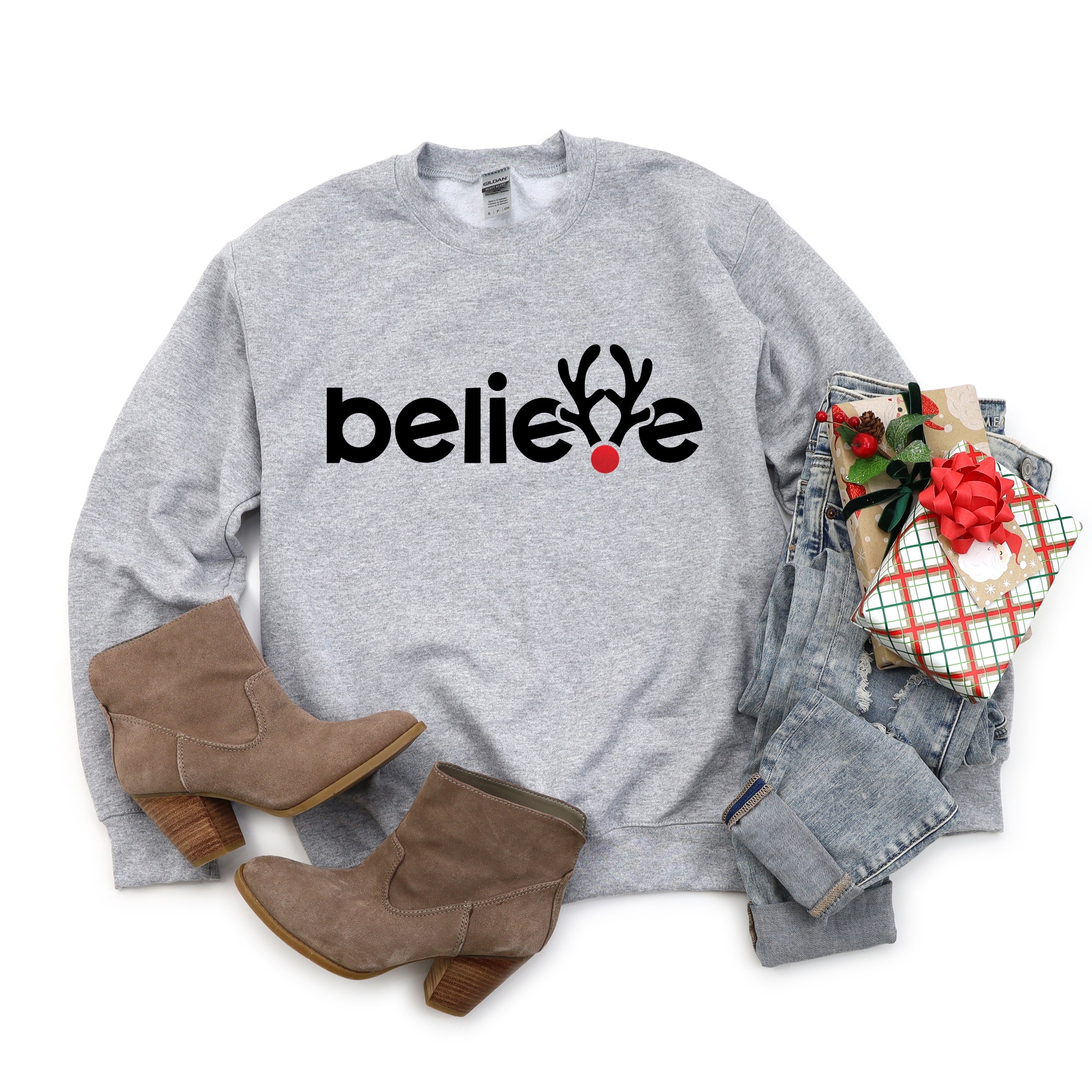 Believe Reindeer Antlers - Sweatshirt