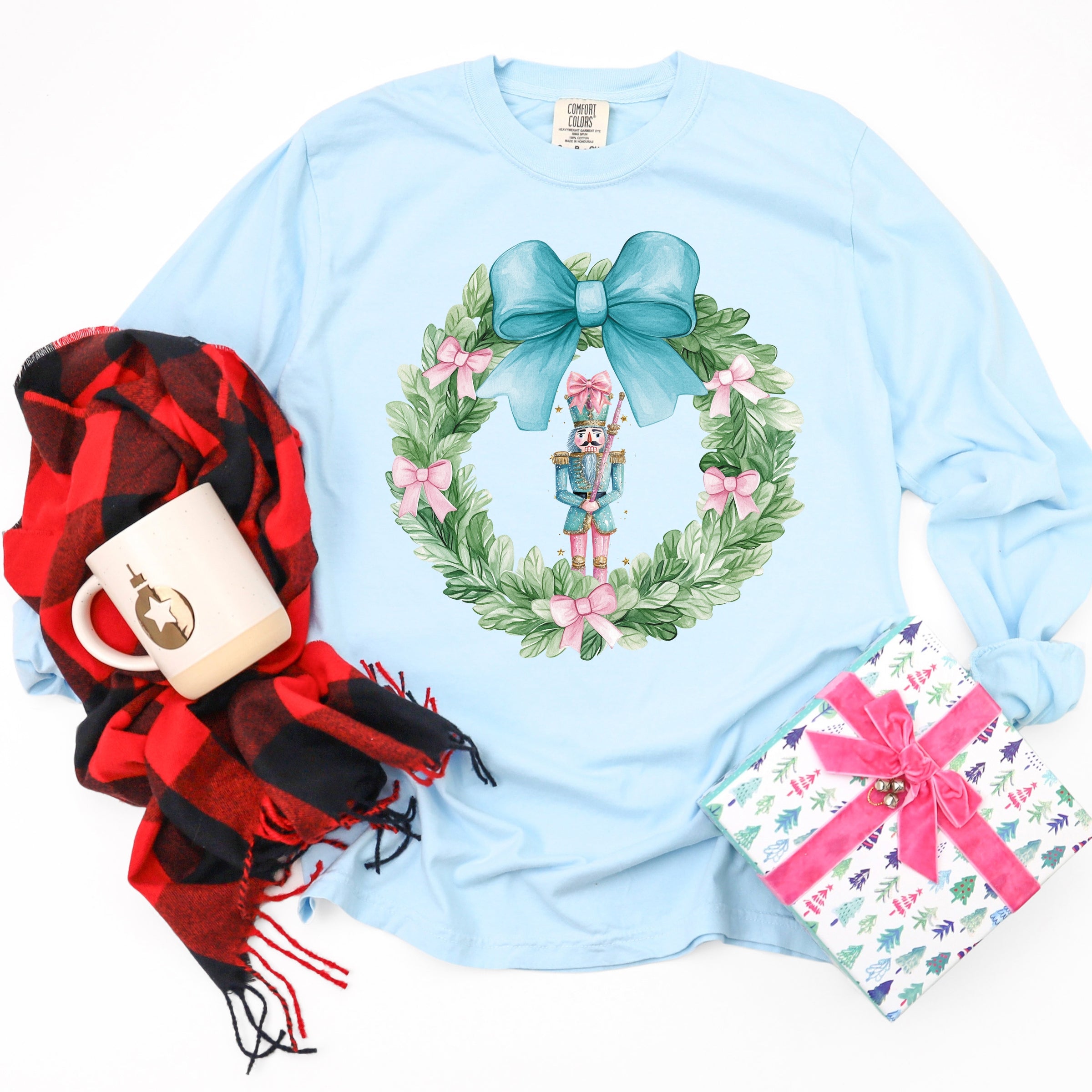 Nutcracker Wreath Coquette - Women's Garment Dyed Long Sleeve Graphic T-Shirt