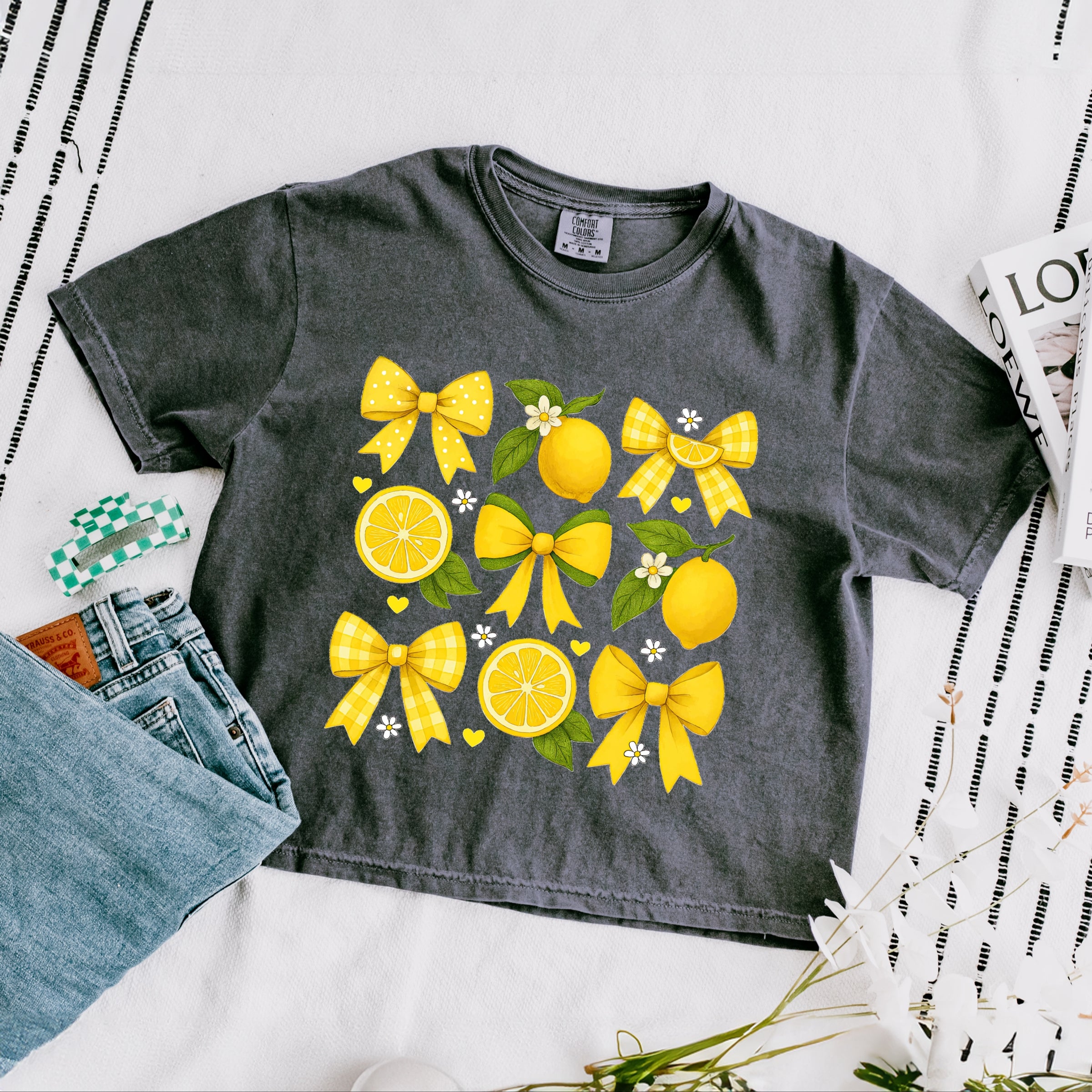 Coquette Lemons Pattern Bows - Women's Boxy Crop Top Graphic T-Shirt
