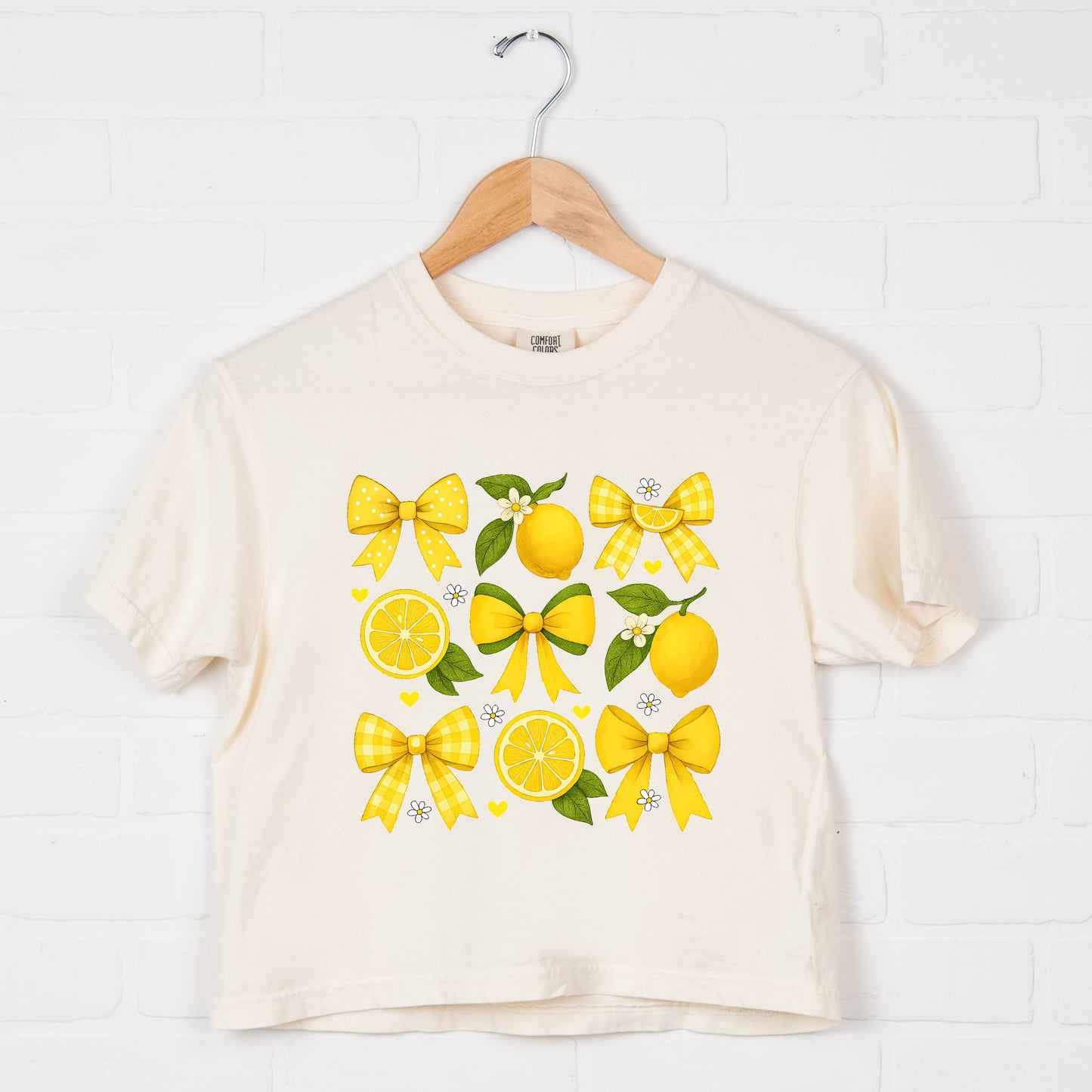 Coquette Lemons Pattern Bows - Women's Boxy Crop Top Graphic T-Shirt