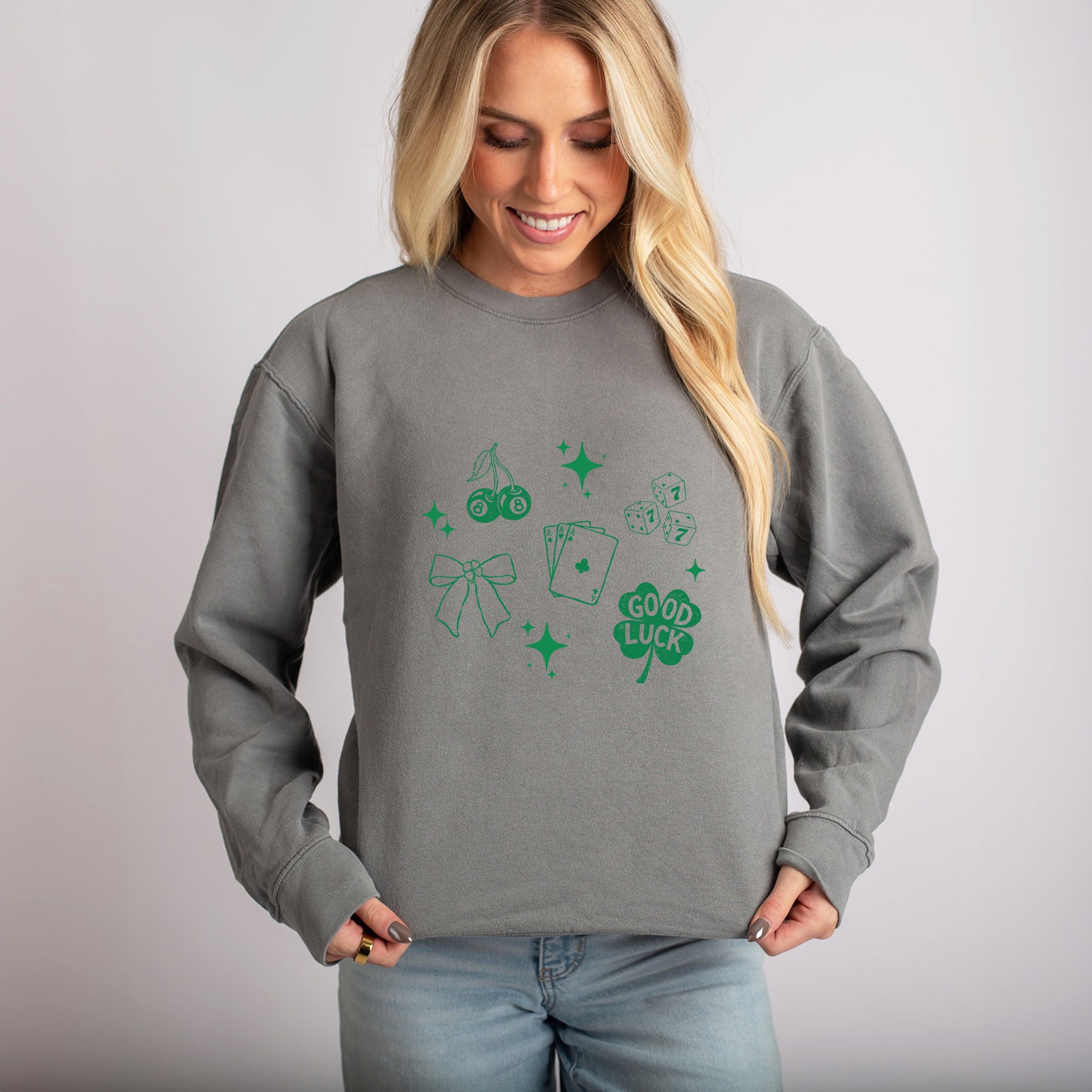 Lucky Icons Stars - Women's Lightweight Garment Dyed Sweatshirt