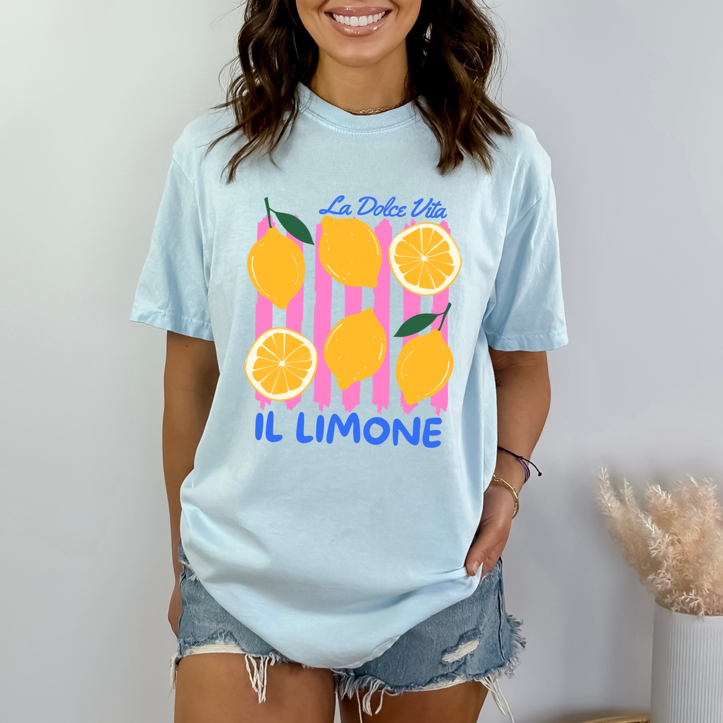 La Dolce Vita Lemons - Women's Garment Dyed Graphic T-Shirt