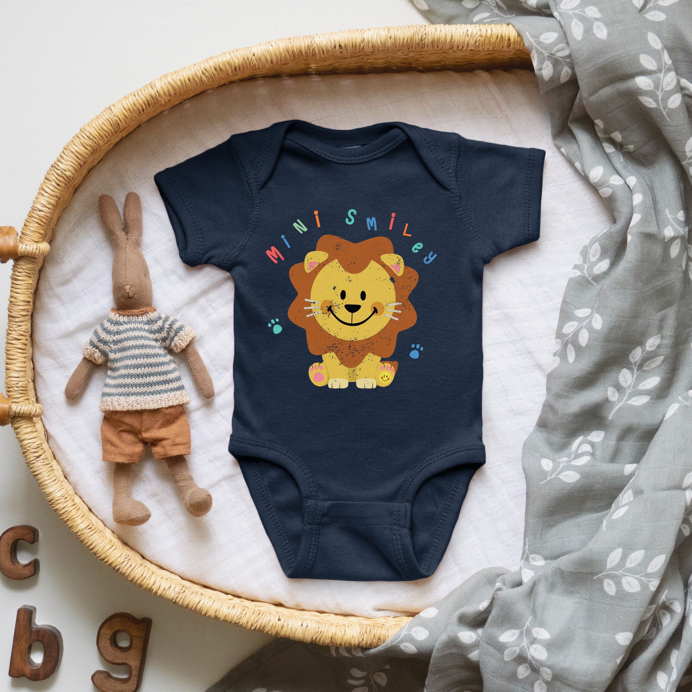 Mini Smiley Lion Paws - Baby Short Sleeve Graphic Bodysuit
