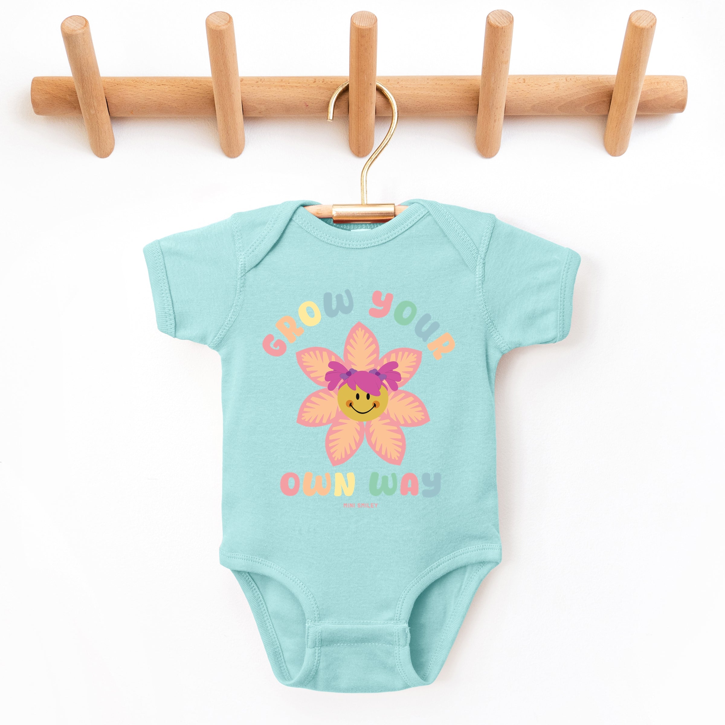 Mini Smiley Grow Your Own Way - Baby Short Sleeve Graphic Bodysuit