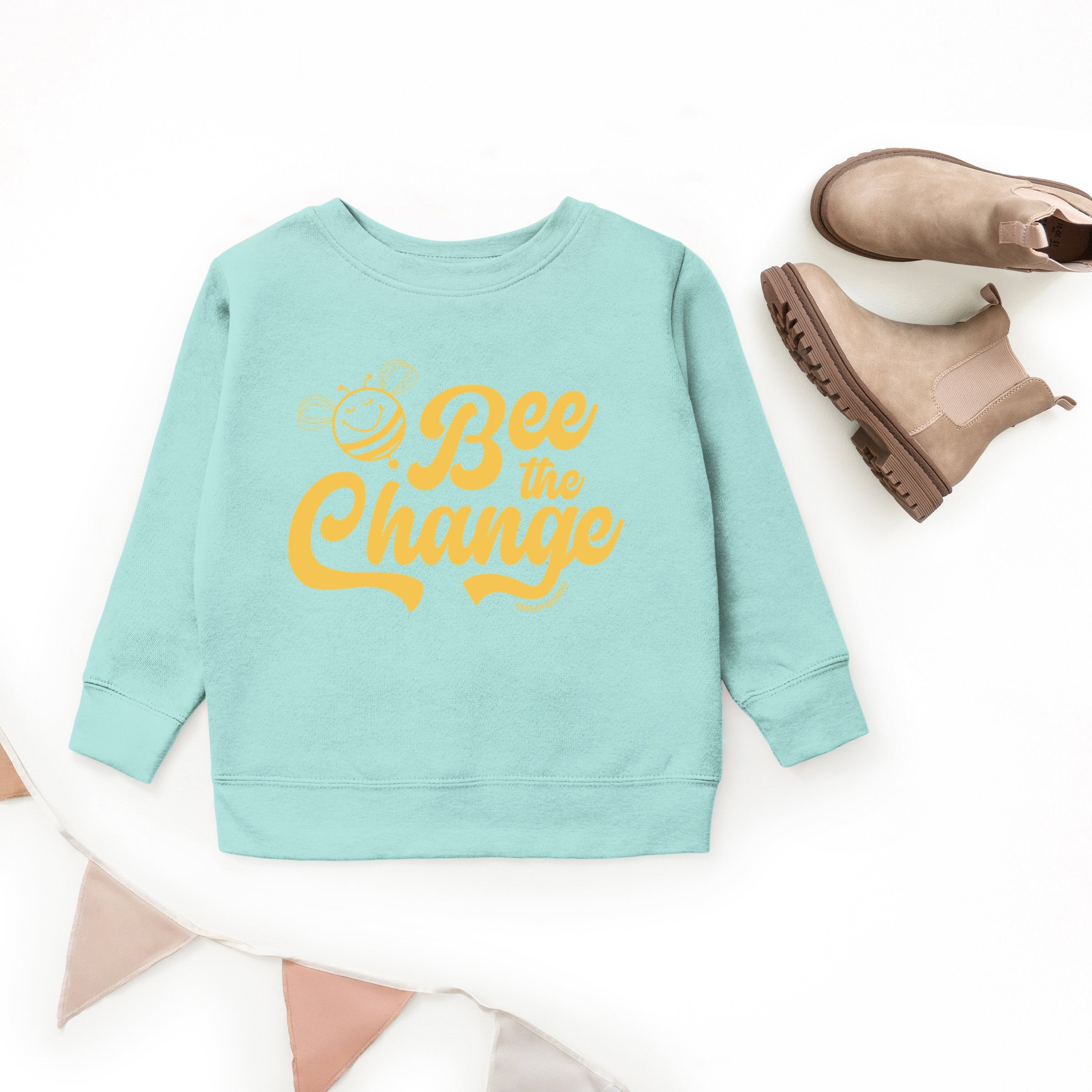 SmileyWorld Bee the Change - Youth Graphic Sweatshirt