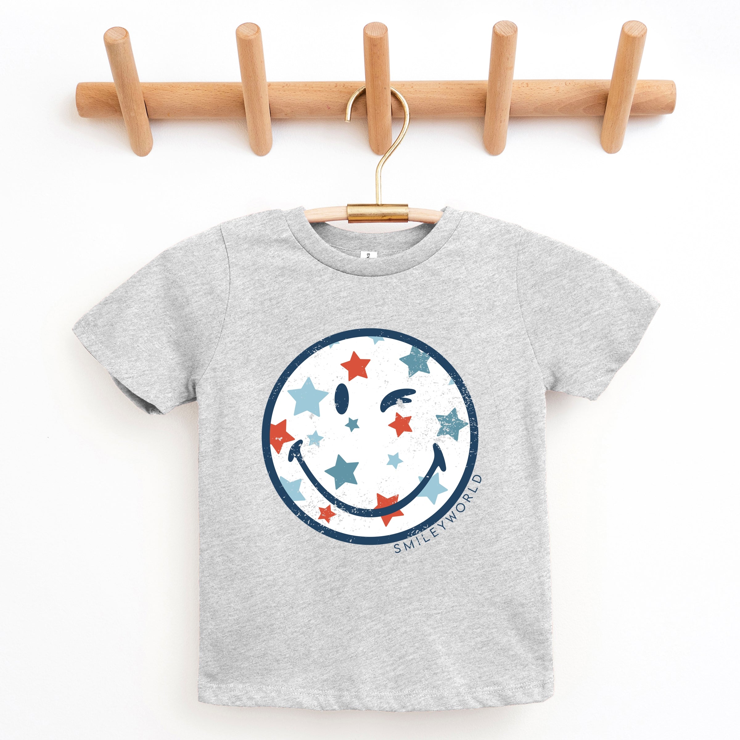 SmileyWorld Patriotic Star Wink - Youth Short Sleeve Graphic T-Shirt