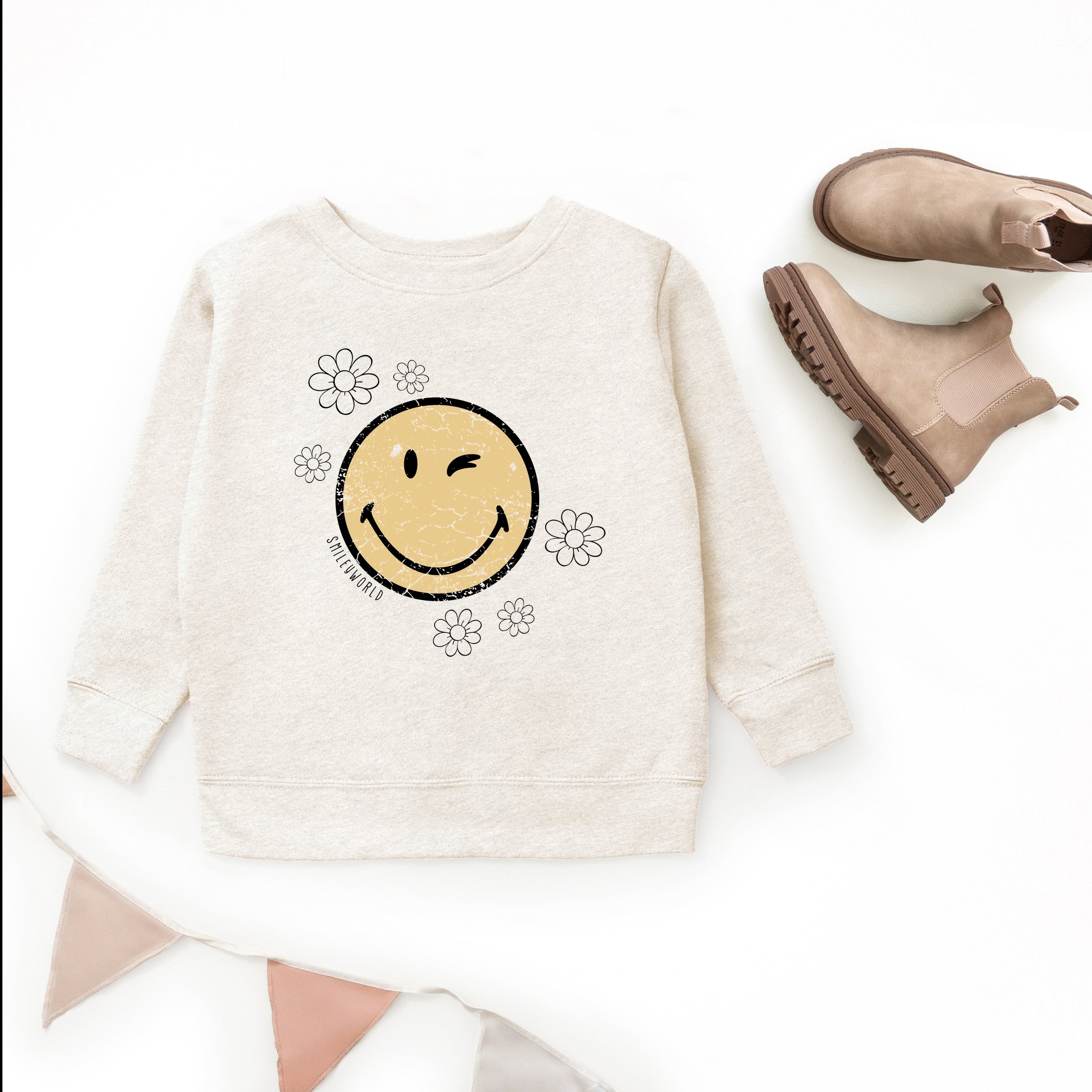 SmileyWorld Flower Outline - Youth Graphic Sweatshirt
