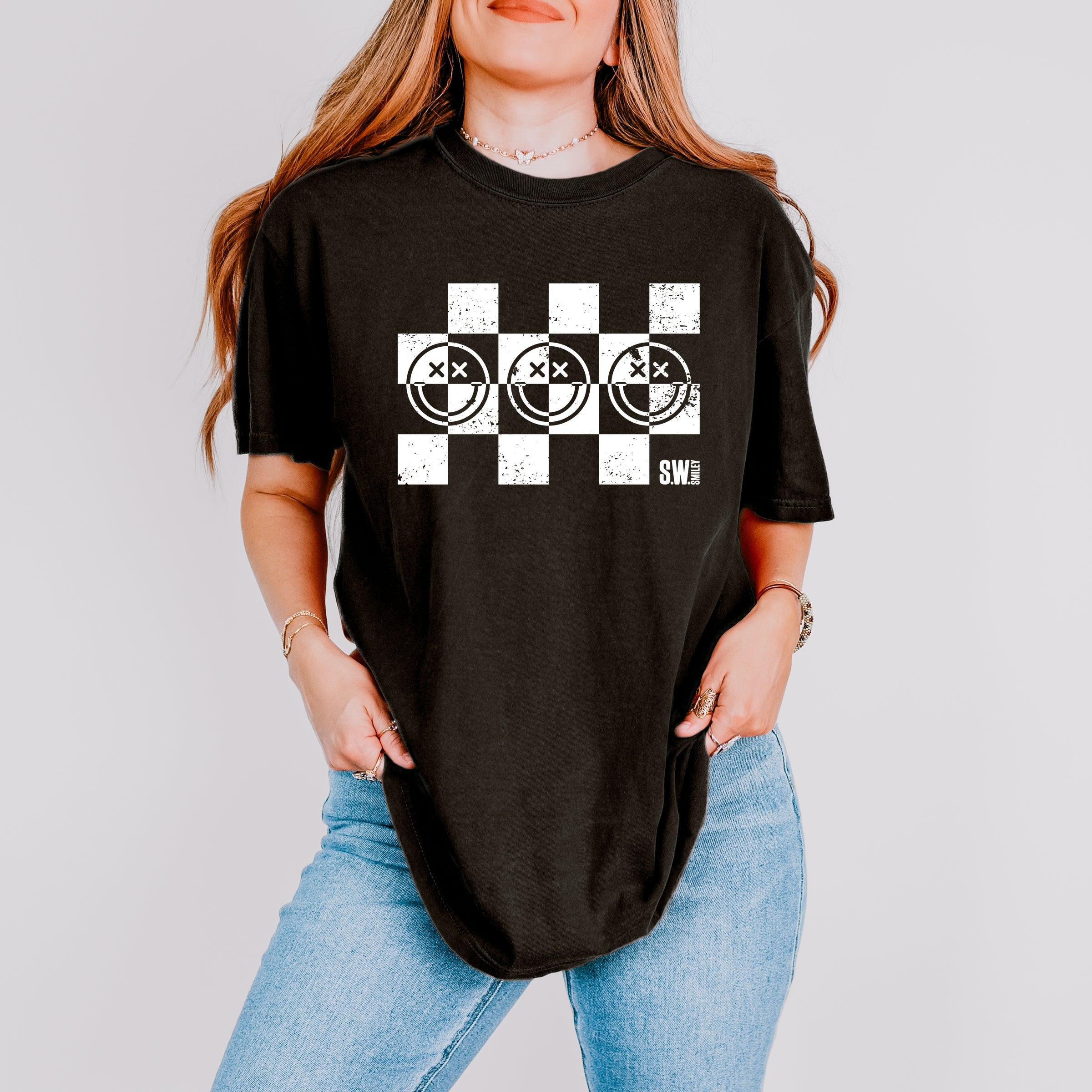 S.W.Smiley Checkered X Face - Women's Garment Dyed Graphic T-Shirt