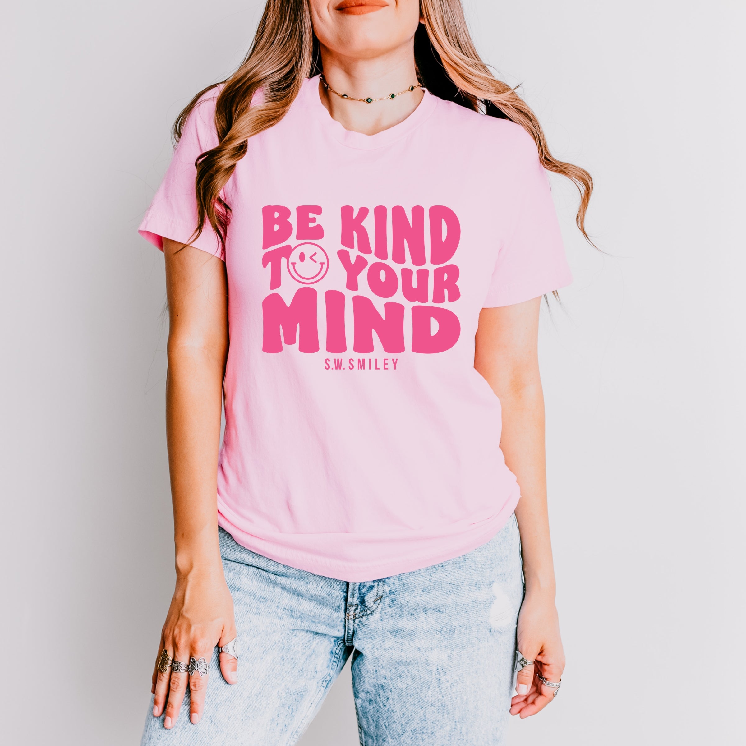S.W.Smiley Be Kind To Your Mind Outline - Women's Short Sleeve Graphic T-Shirt