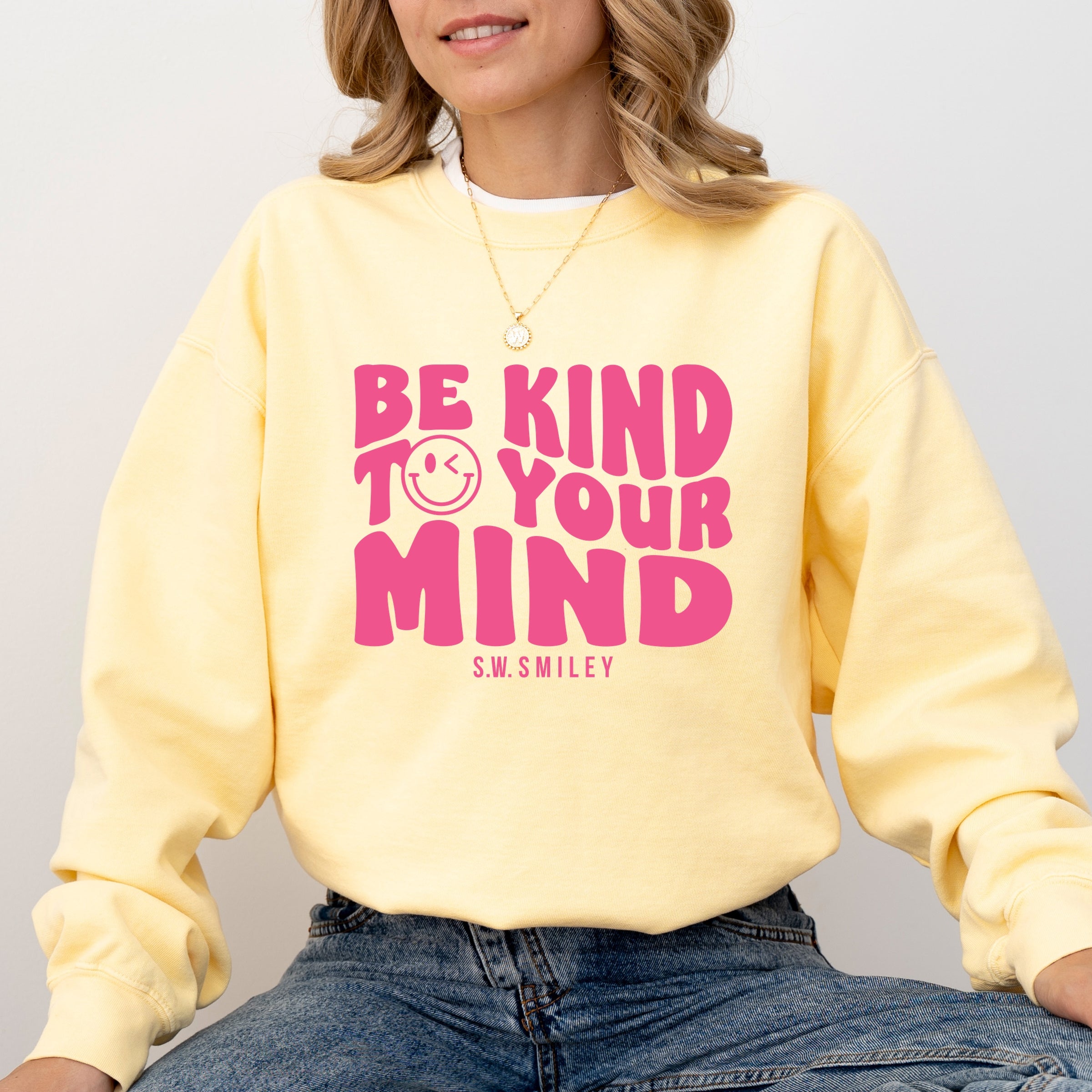 S.W.Smiley Be Kind To Your Mind Outline - Women's Garment Dyed Graphic Sweatshirt