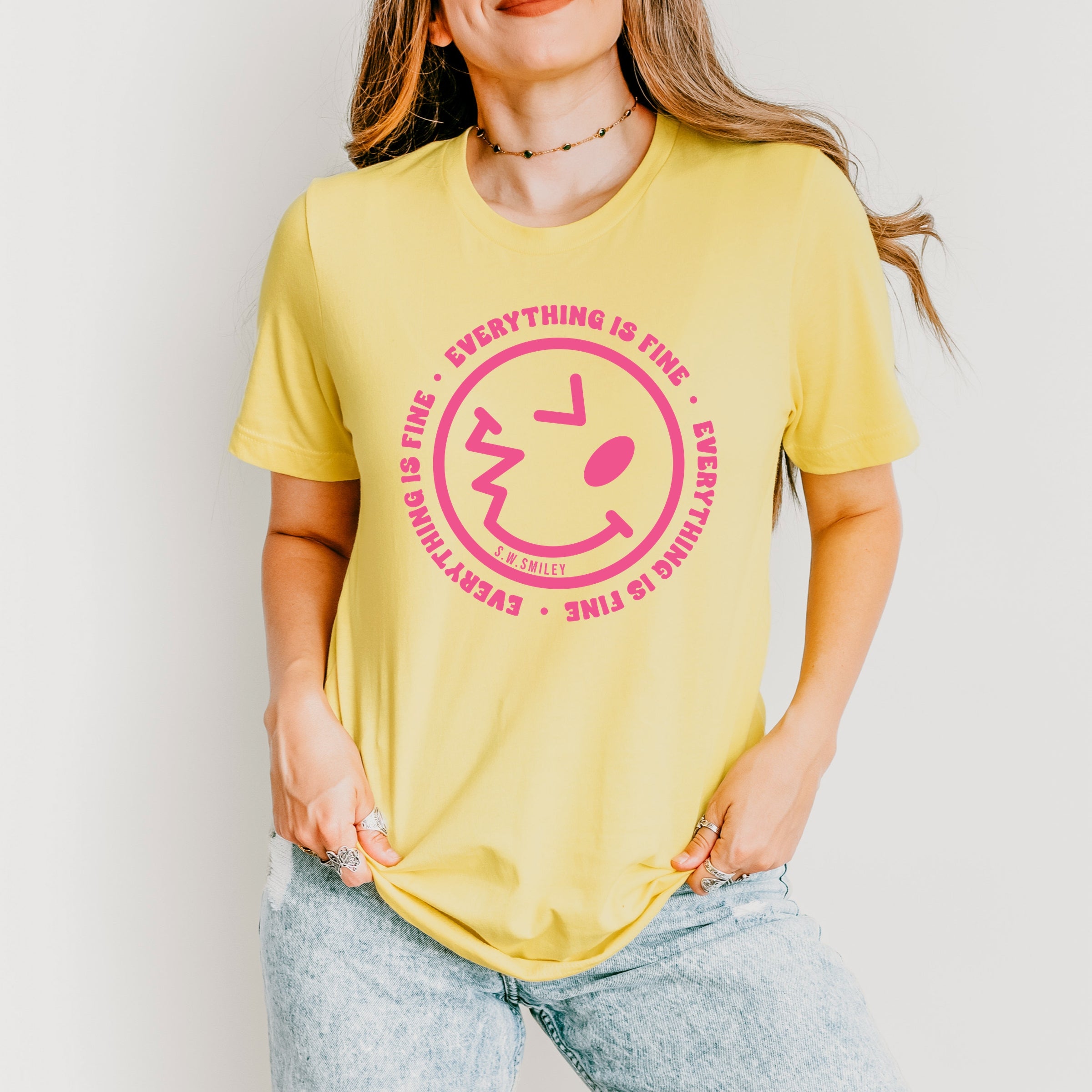 S.W.Smiley Everything Is Fine - Women's Short Sleeve Graphic T-Shirt