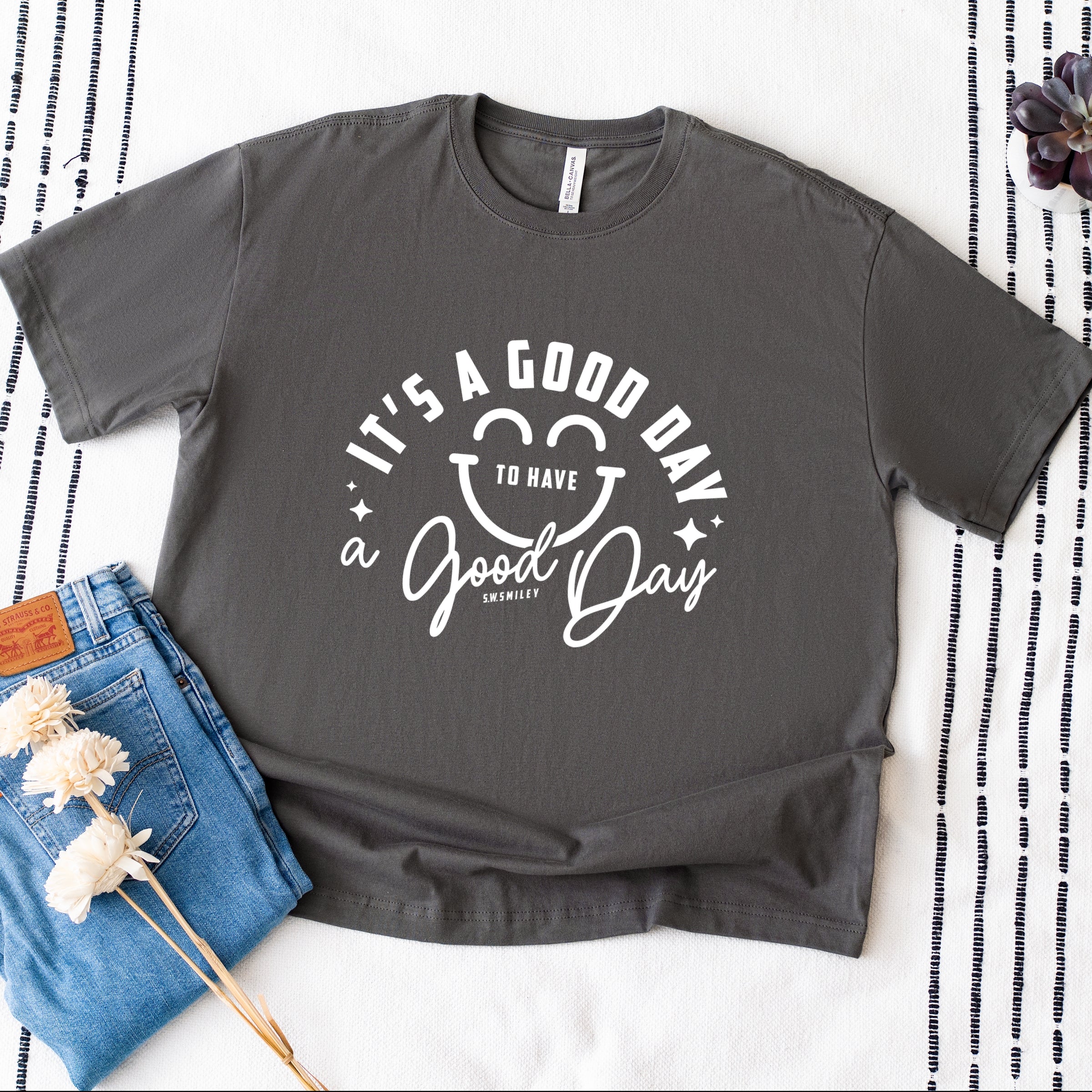 S.W.Smiley It's A Good Day To Have A Good Day - Women's Heavyweight Graphic T-Shirt