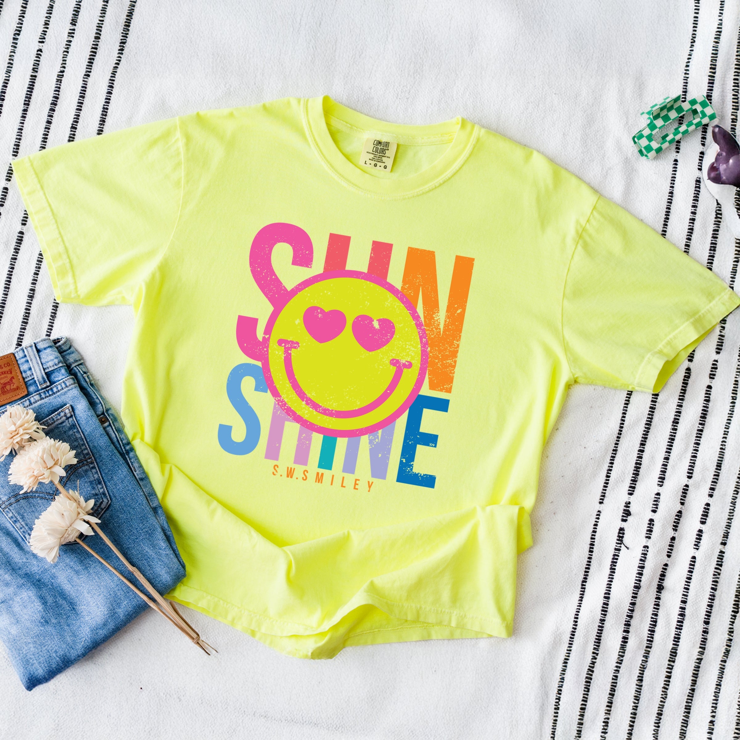 S.W.Smiley Sunshine Neon - Women's Garment Dyed Graphic T-Shirt