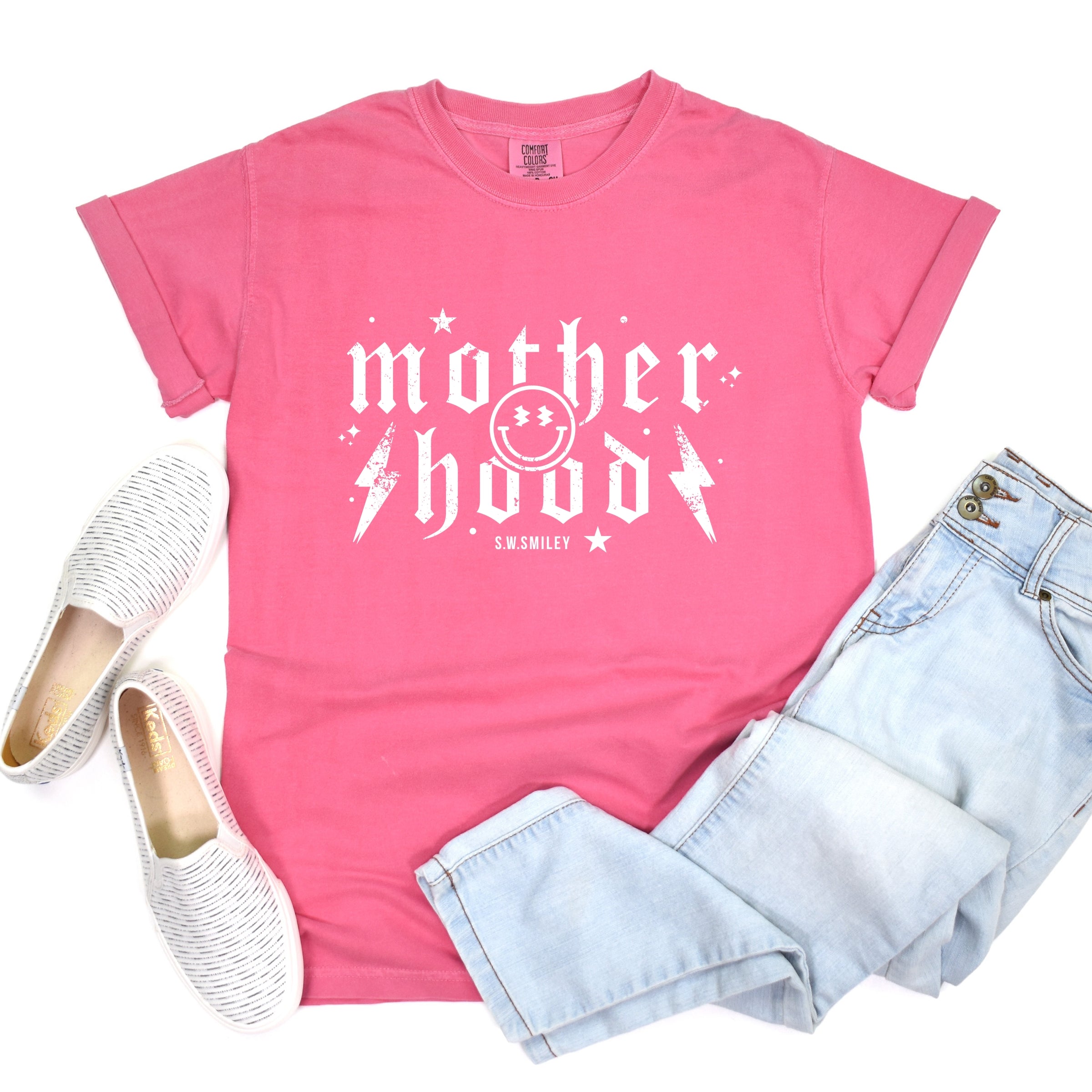 S.W.Smiley Mother Hood Distressed - Women's Garment Dyed Graphic T-Shirt