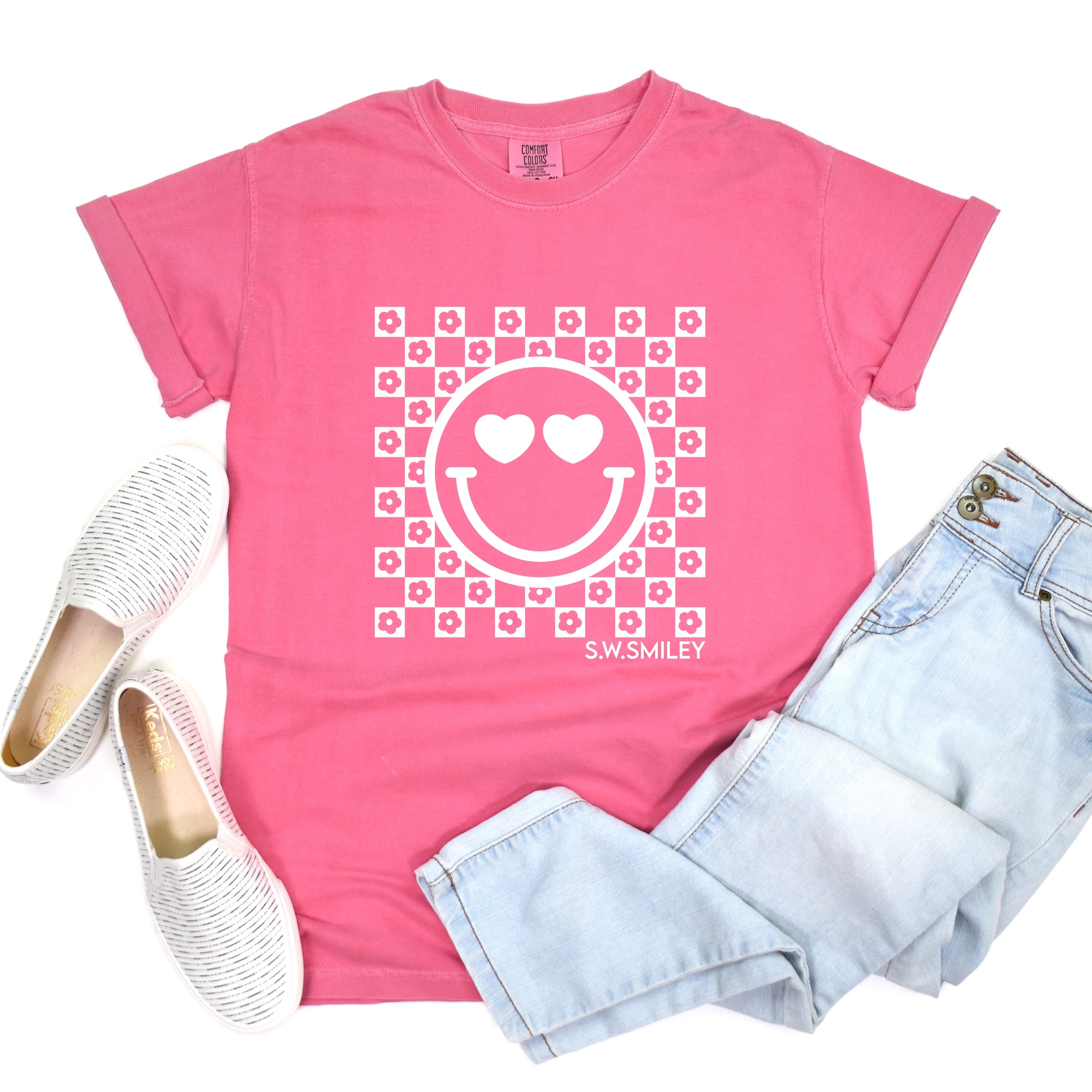 S.W.Smiley Checkered Floral Outline - Women's Garment Dyed Graphic T-Shirt